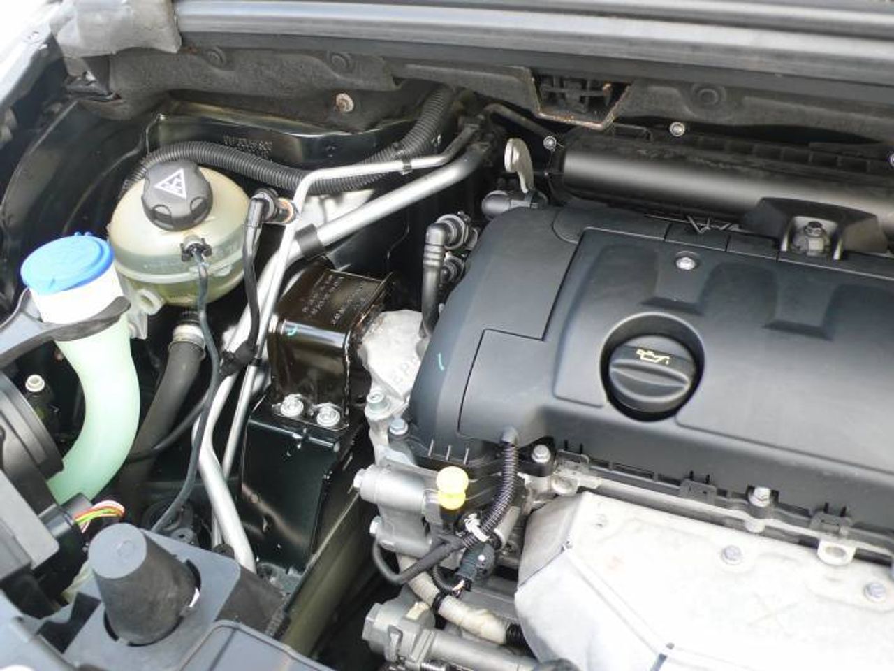 Peugeot 3008 1.6 ACCESS  - Foto 25