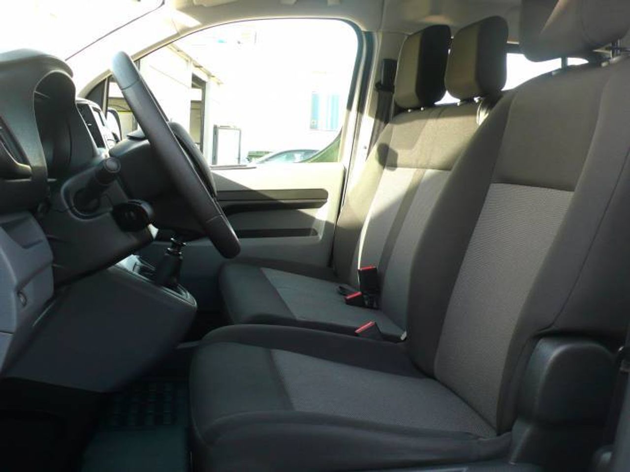Opel Vivaro Combi 1.5 Diésel 88kW (120CV) S Std  - Foto 9