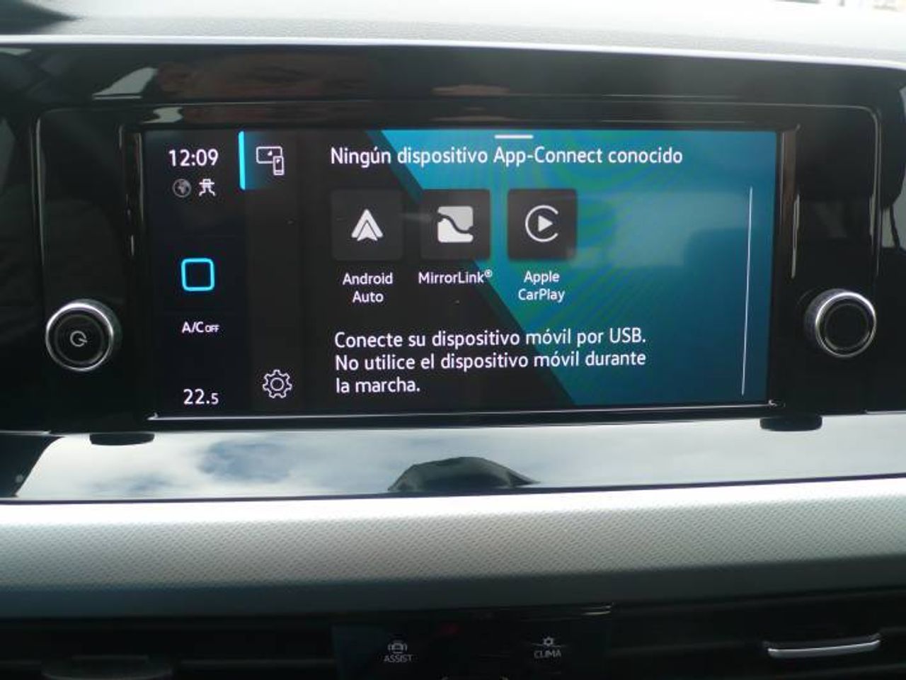 Volkswagen Golf Berlina 2.0 TDI  - Foto 17