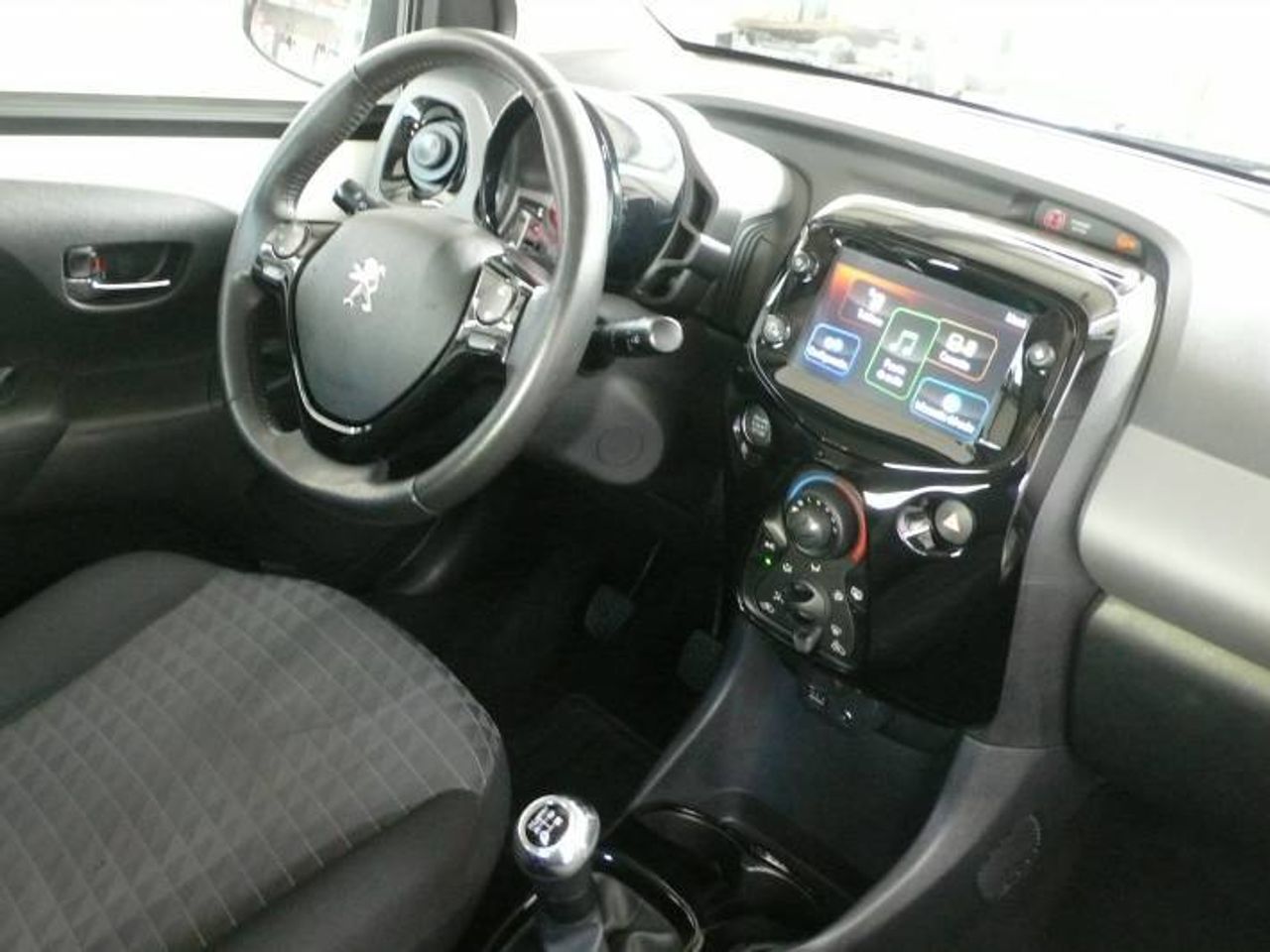 Peugeot 108 ALLURE VTi  - Foto 15