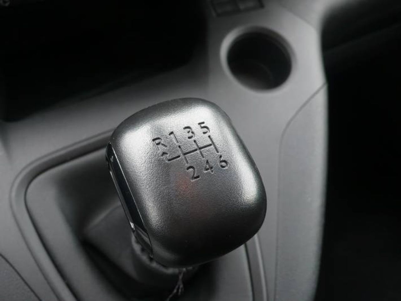 Peugeot Partner Standard 600kg BlueHDi 73kW 4 Puertas  - Foto 21