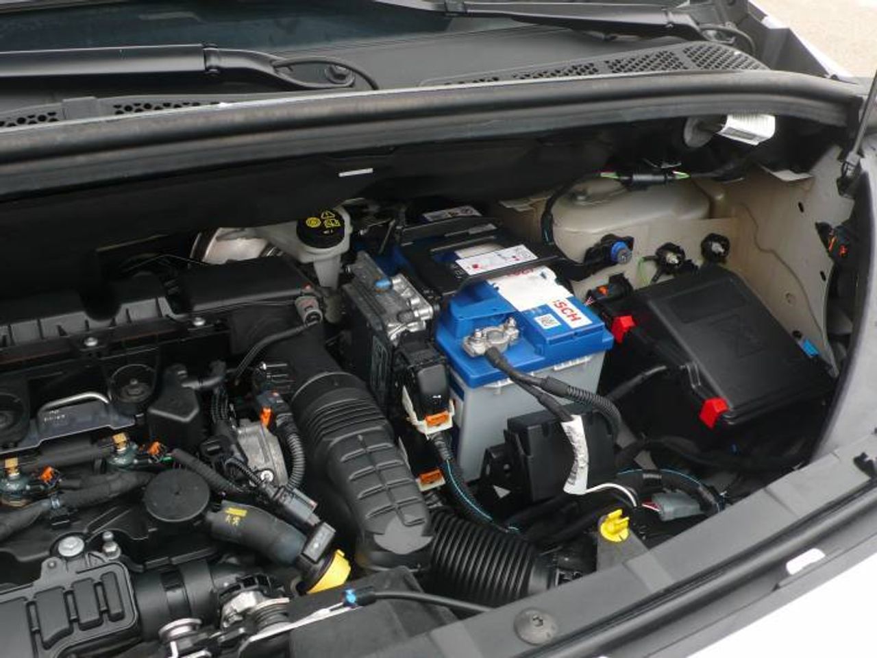 Peugeot Partner Standard 600kg BlueHDi 73kW 4 Puertas  - Foto 31