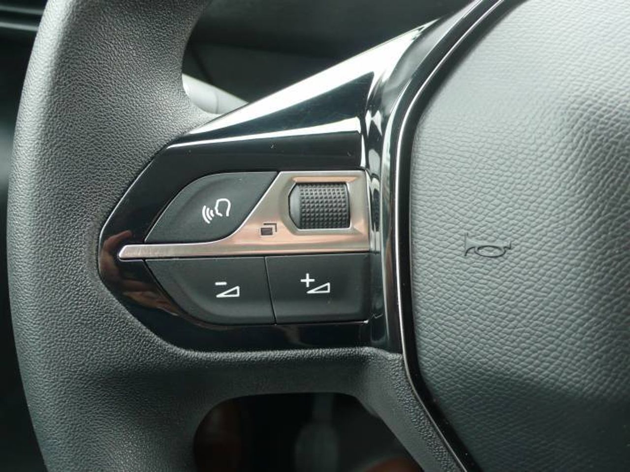 Peugeot Partner Standard 600kg BlueHDi 73kW 4 Puertas  - Foto 27