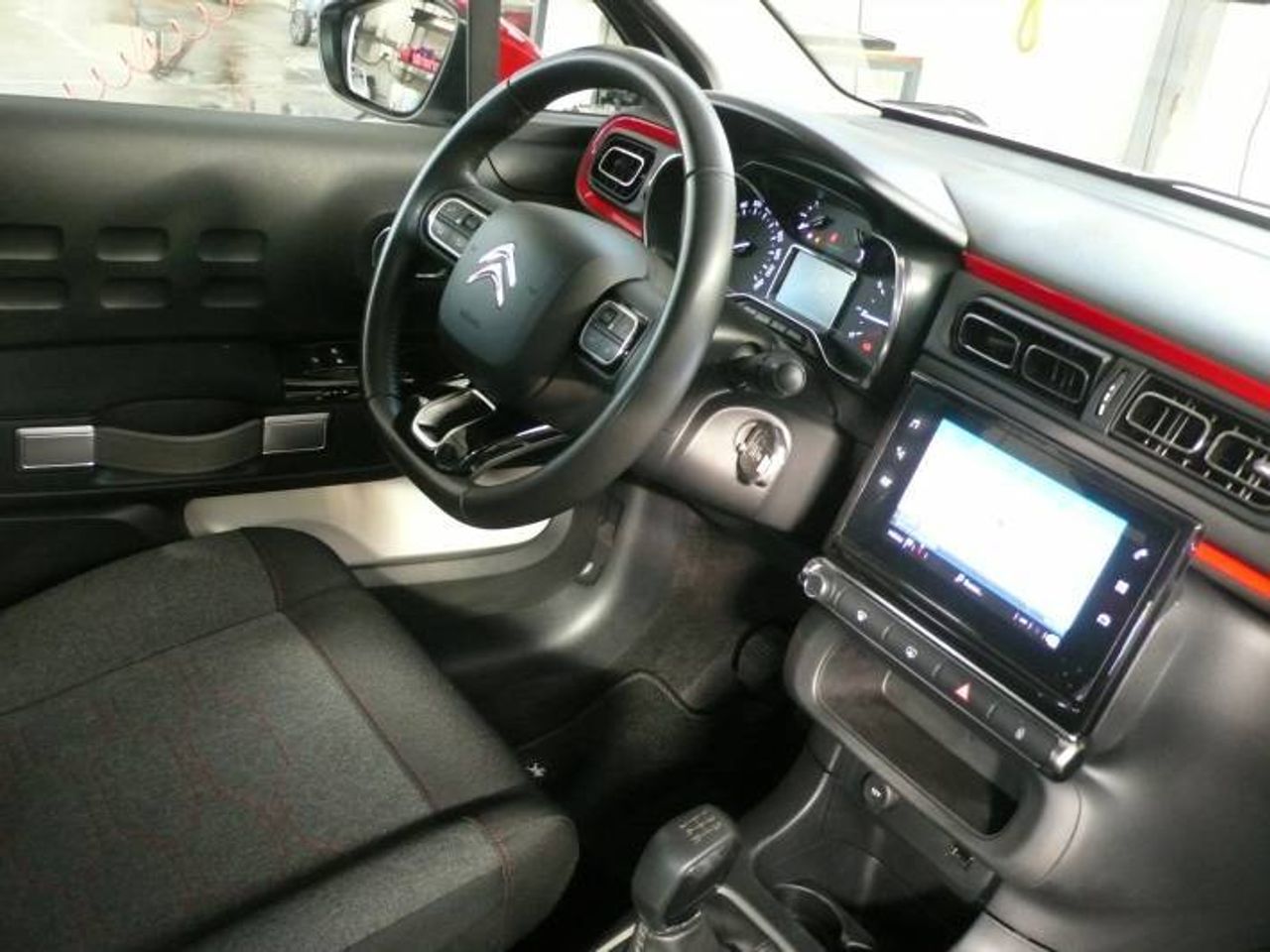 Citroën C3 1.2 PT S&S Feel 82  - Foto 15