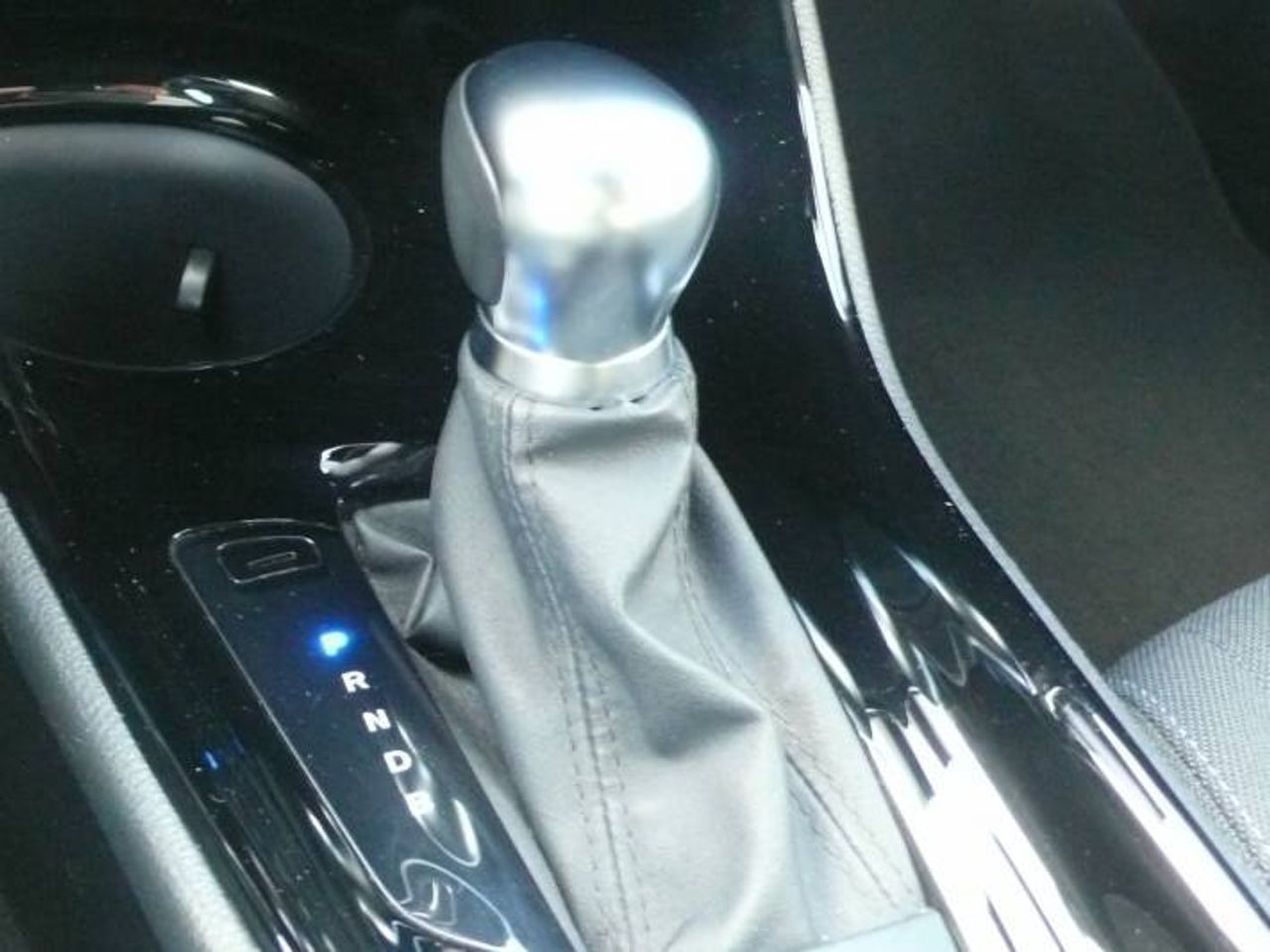 Toyota C-HR 125H Advance  - Foto 26