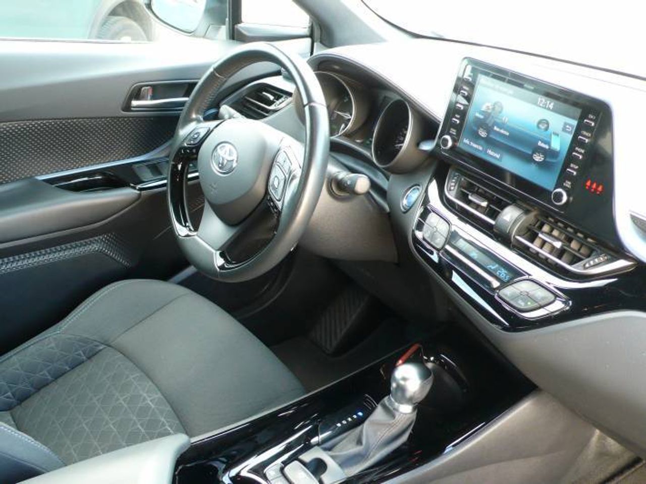 Toyota C-HR 125H Advance  - Foto 17