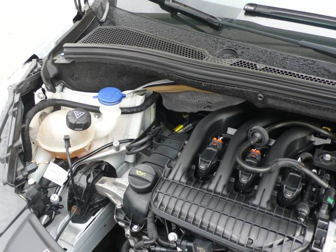 Peugeot 208 ACTIVE 60KW (82CV)  - Foto 27