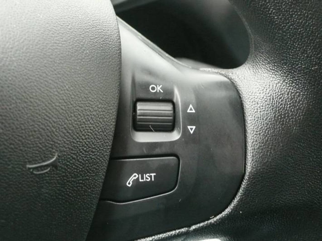 Peugeot 208 ACTIVE 60KW (82CV)  - Foto 19