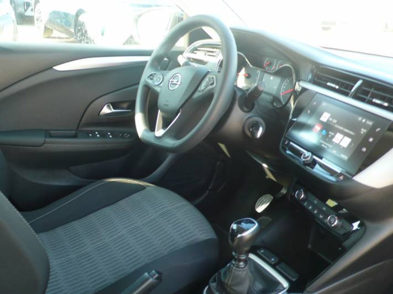 Opel Corsa 1.2T XHL 74kW (100CV) Edition  - Foto 15
