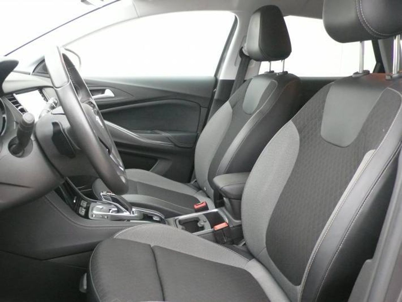 Opel Grandland X Plug-in-Hybrid Ultimate 1.6  AT8  - Foto 10