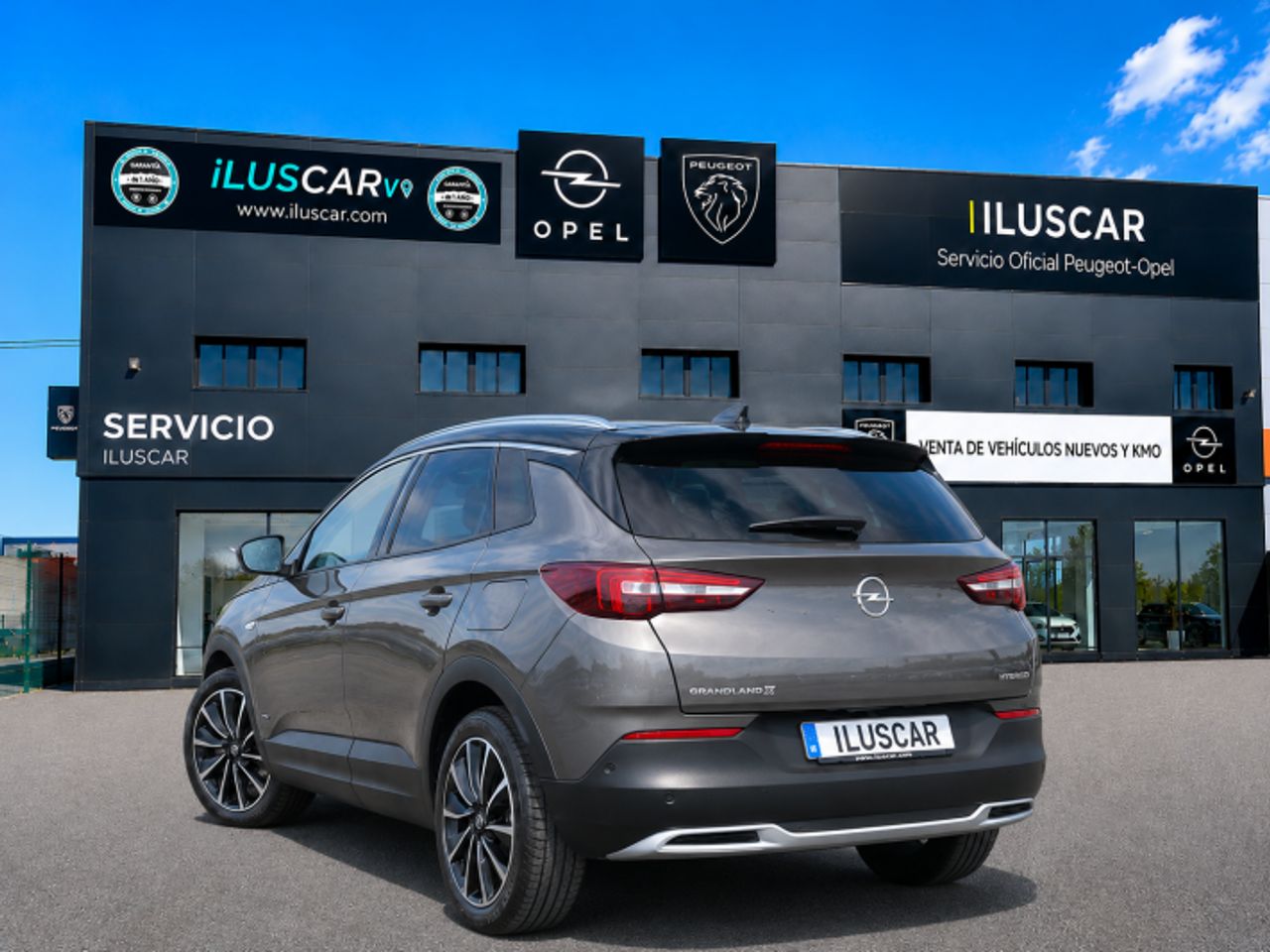 Opel Grandland X Plug-in-Hybrid Ultimate 1.6  AT8  - Foto 6