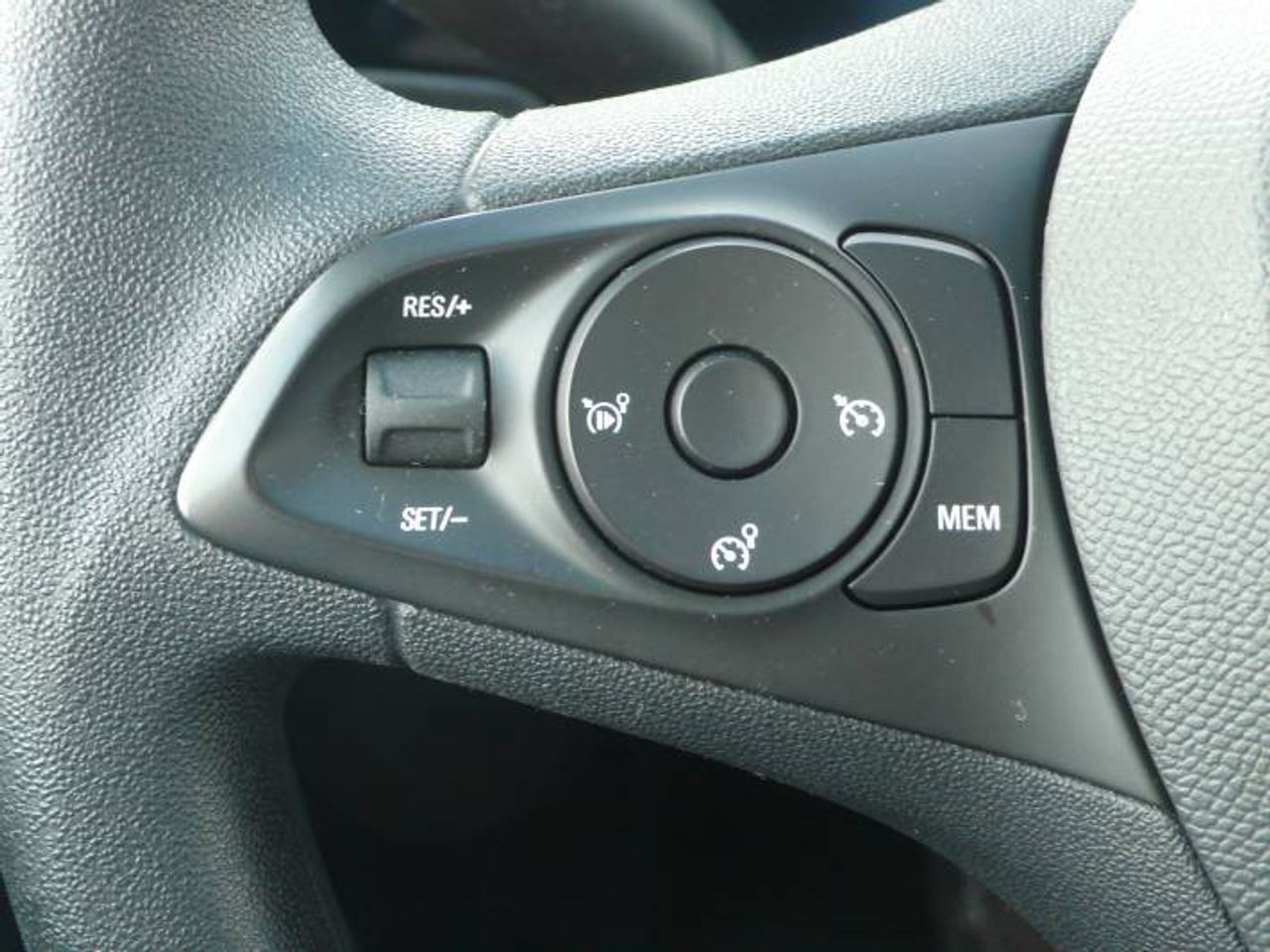 Opel Corsa 50KWh EDITION-E  - Foto 28