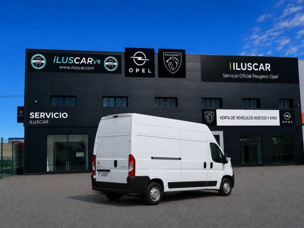Citroën Jumper BlueHDi 103KW (140CV) Furgón 35L3H3 4 P  - Foto 4