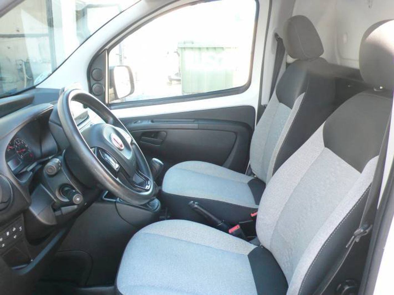 Fiat Fiorino CARGO SX N1 1.3 MJet 70 kw (95cv) 4 p  - Foto 12