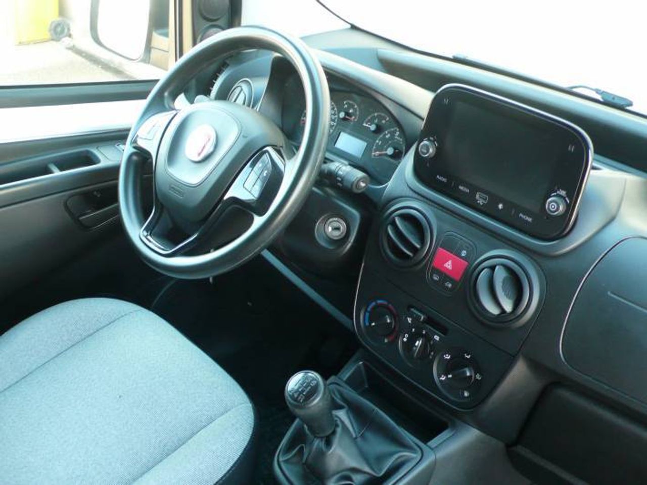 Fiat Fiorino CARGO SX N1 1.3 MJet 70 kw (95cv) 4 p  - Foto 14