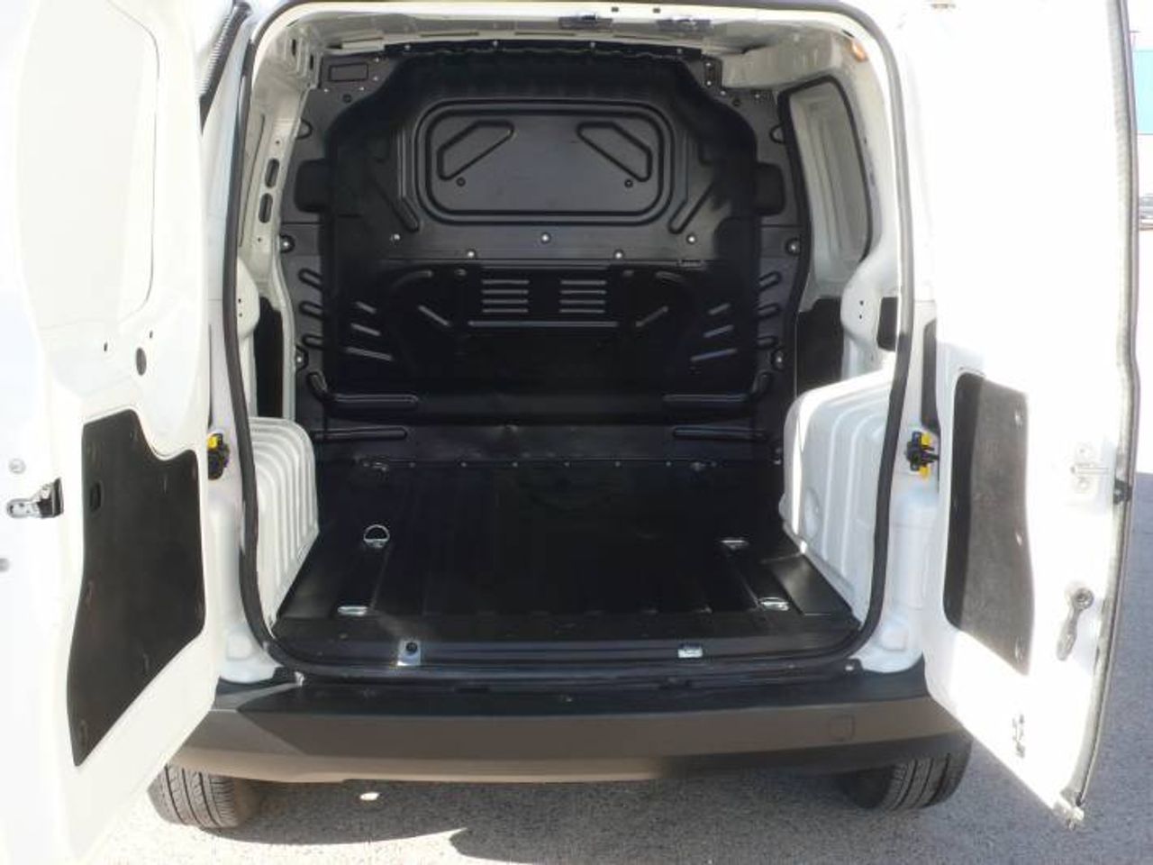 Fiat Fiorino CARGO SX N1 1.3 MJet 70 kw (95cv) 4 p  - Foto 11