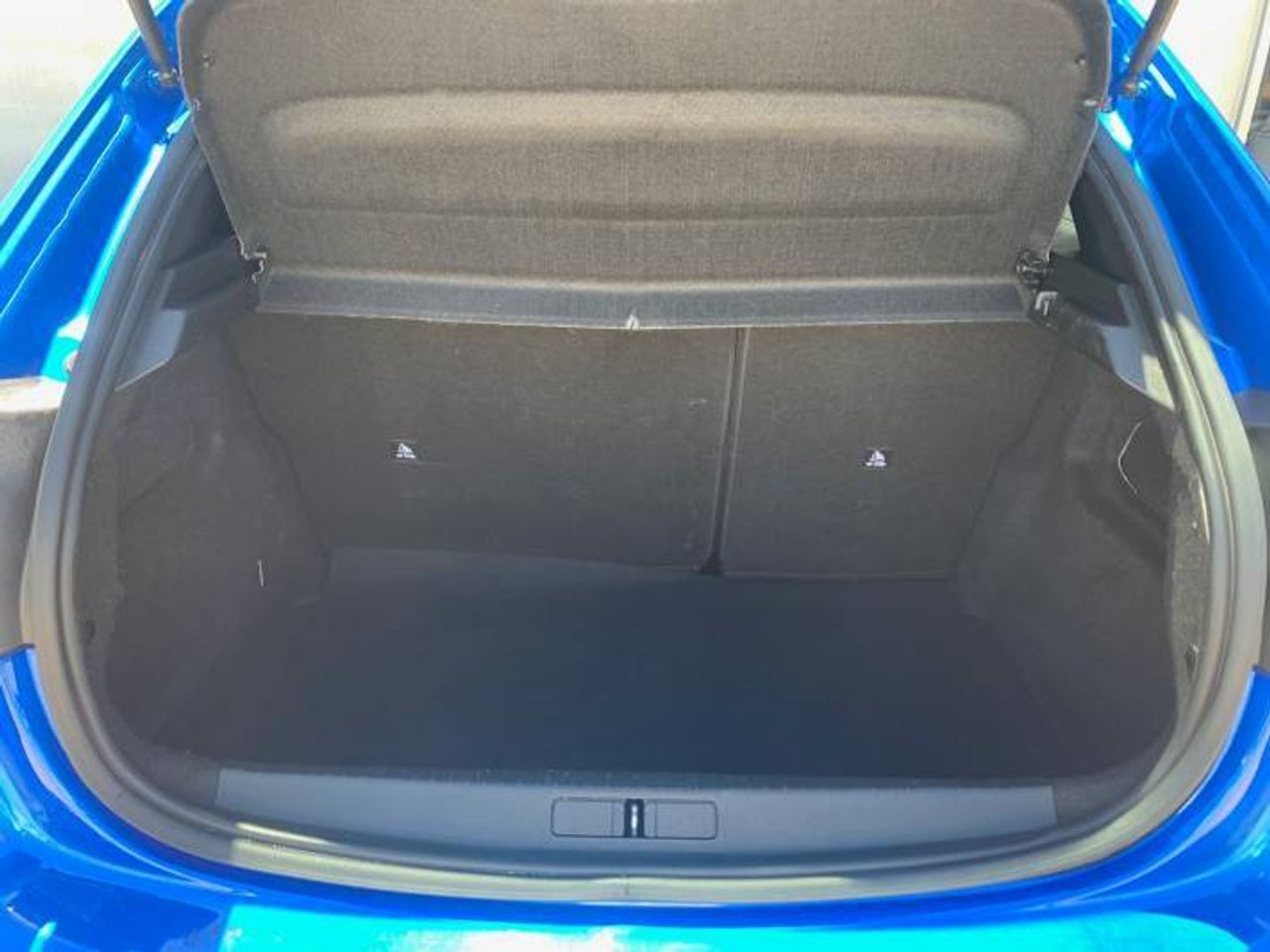 Peugeot 208 208 1.2 Puretech S&S Allure 100  - Foto 14