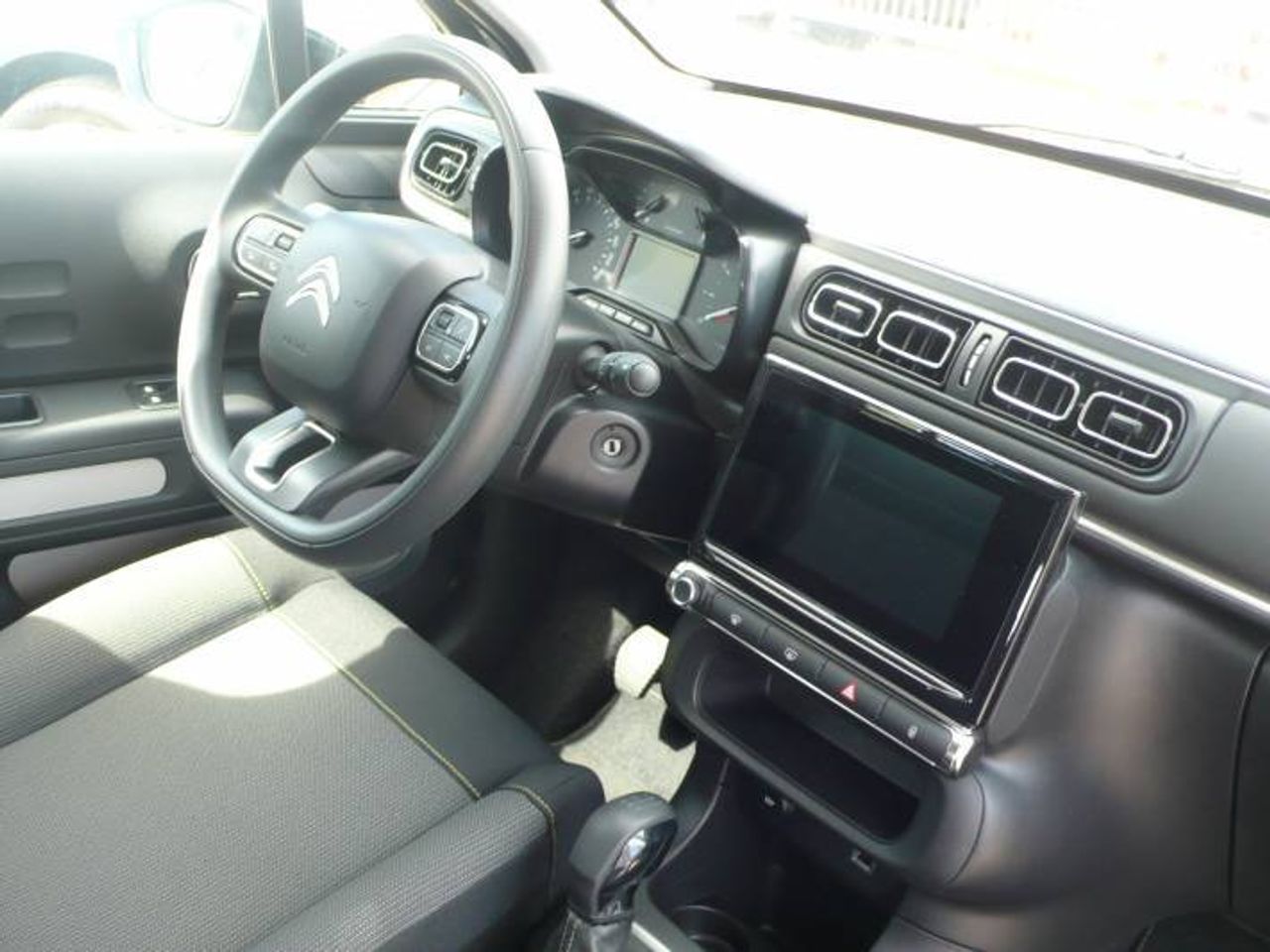 Citroën C3 1.2 S&S C SERIES 84CV  - Foto 15