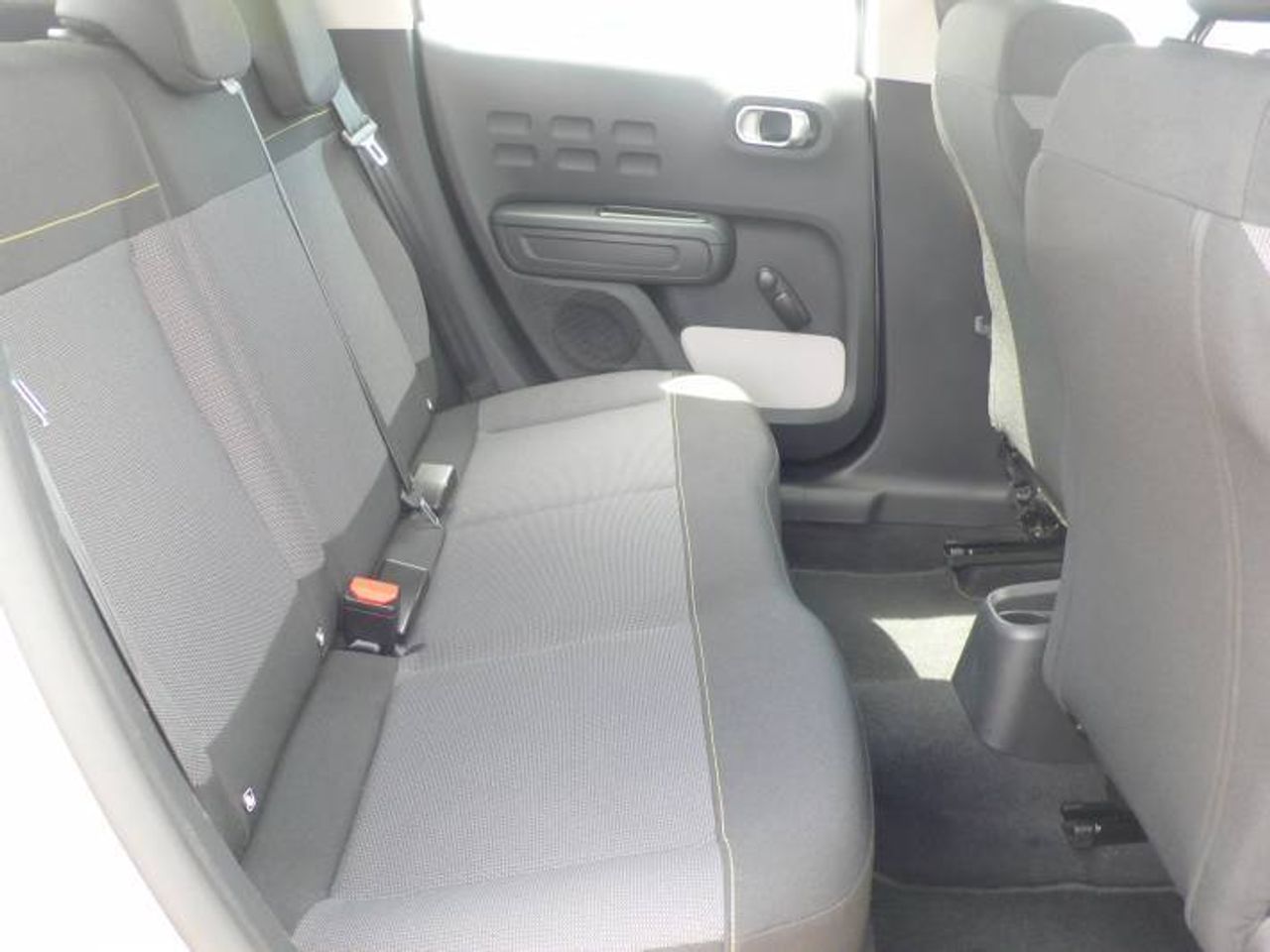 Citroën C3 1.2 S&S C SERIES 84CV  - Foto 13