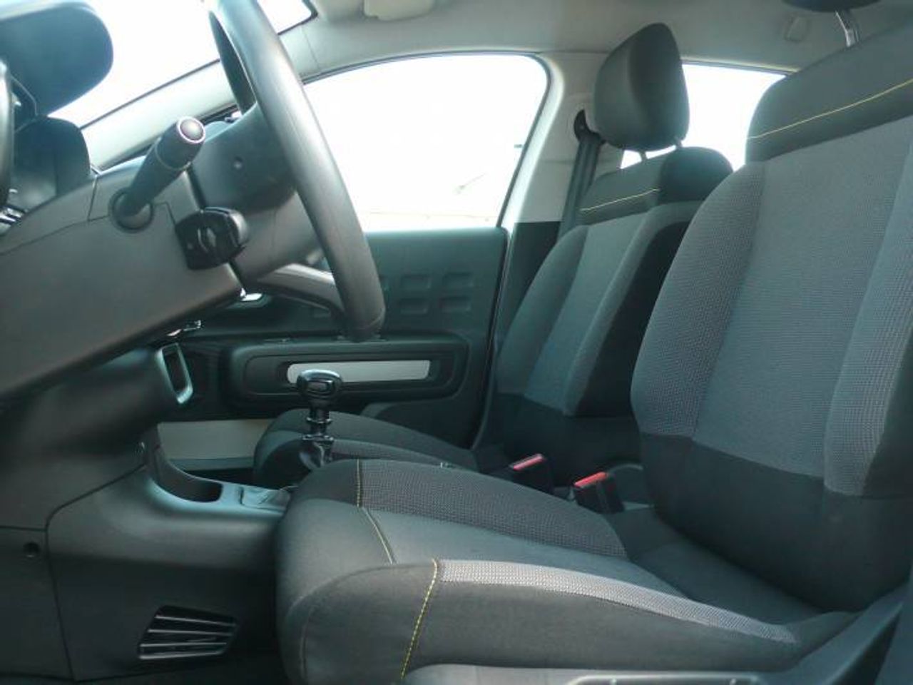 Citroën C3 BLUE HDI 100CV FEEL  - Foto 9