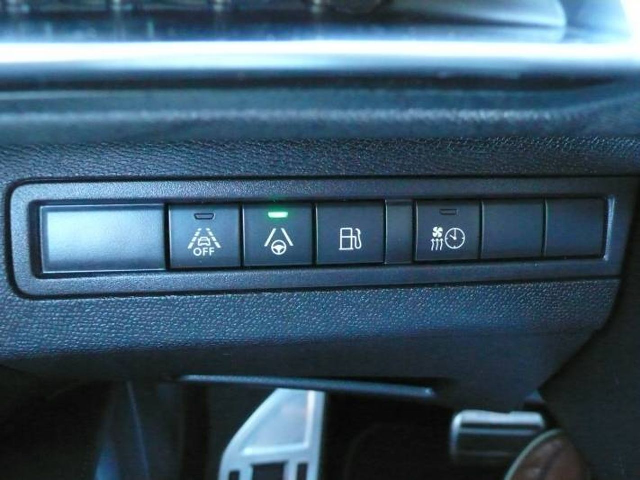 Peugeot 3008 Hybrid 300 e-EAT8 GT 5 Puertas  - Foto 35