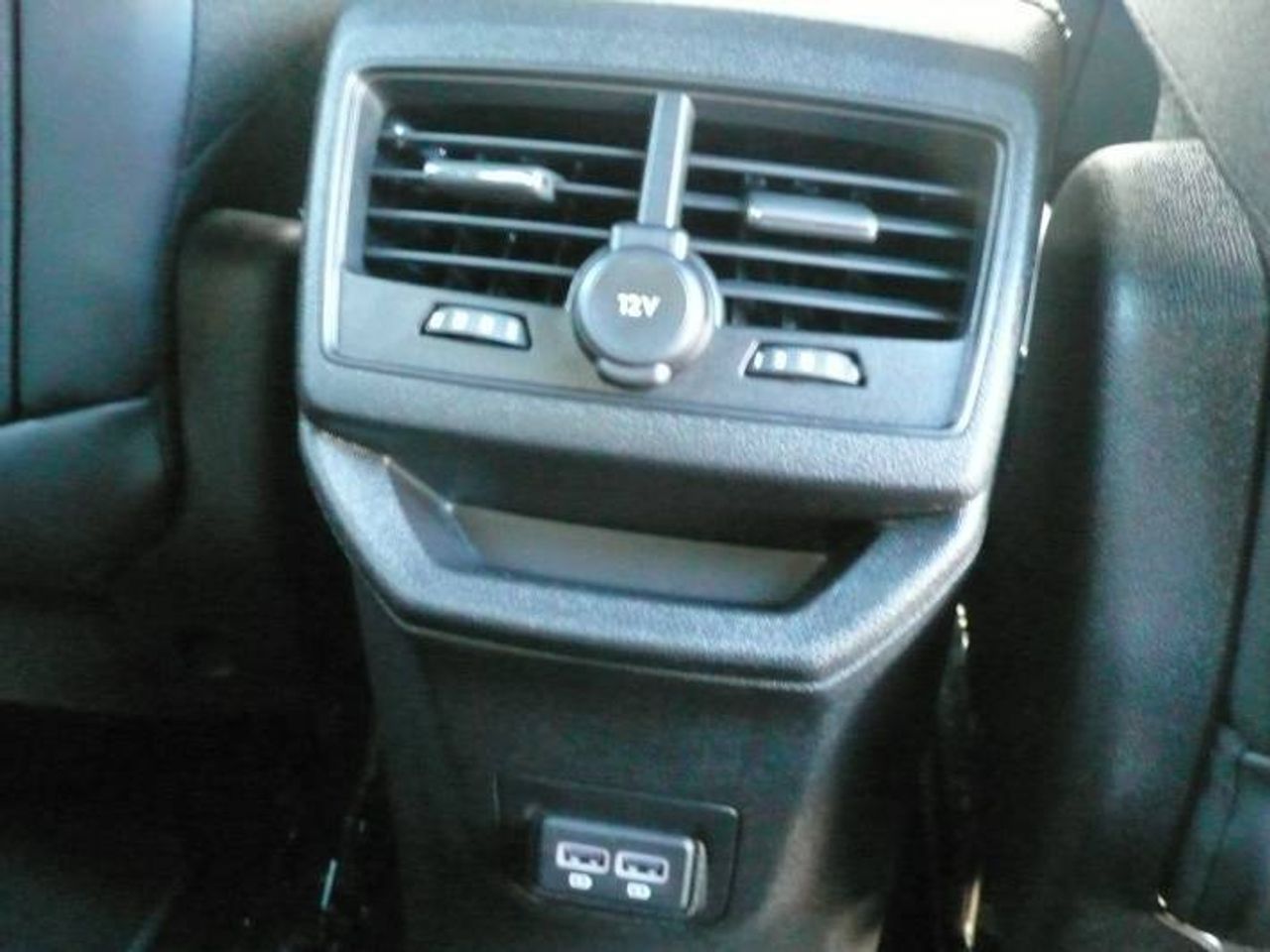 Peugeot 3008 Hybrid 300 e-EAT8 GT 5 Puertas  - Foto 14