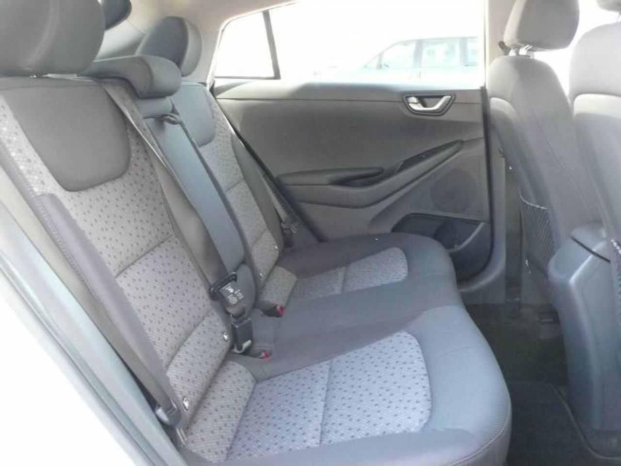 Hyundai IONIQ PHEV 1.6 GDI Klass  - Foto 15