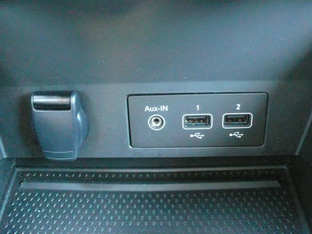 Renault Captur E-TECH Híbrido Enchufable Evolution 117kW  - Foto 24