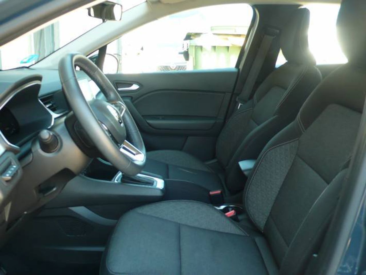 Renault Captur E-TECH Híbrido Enchufable Evolution 117kW  - Foto 9
