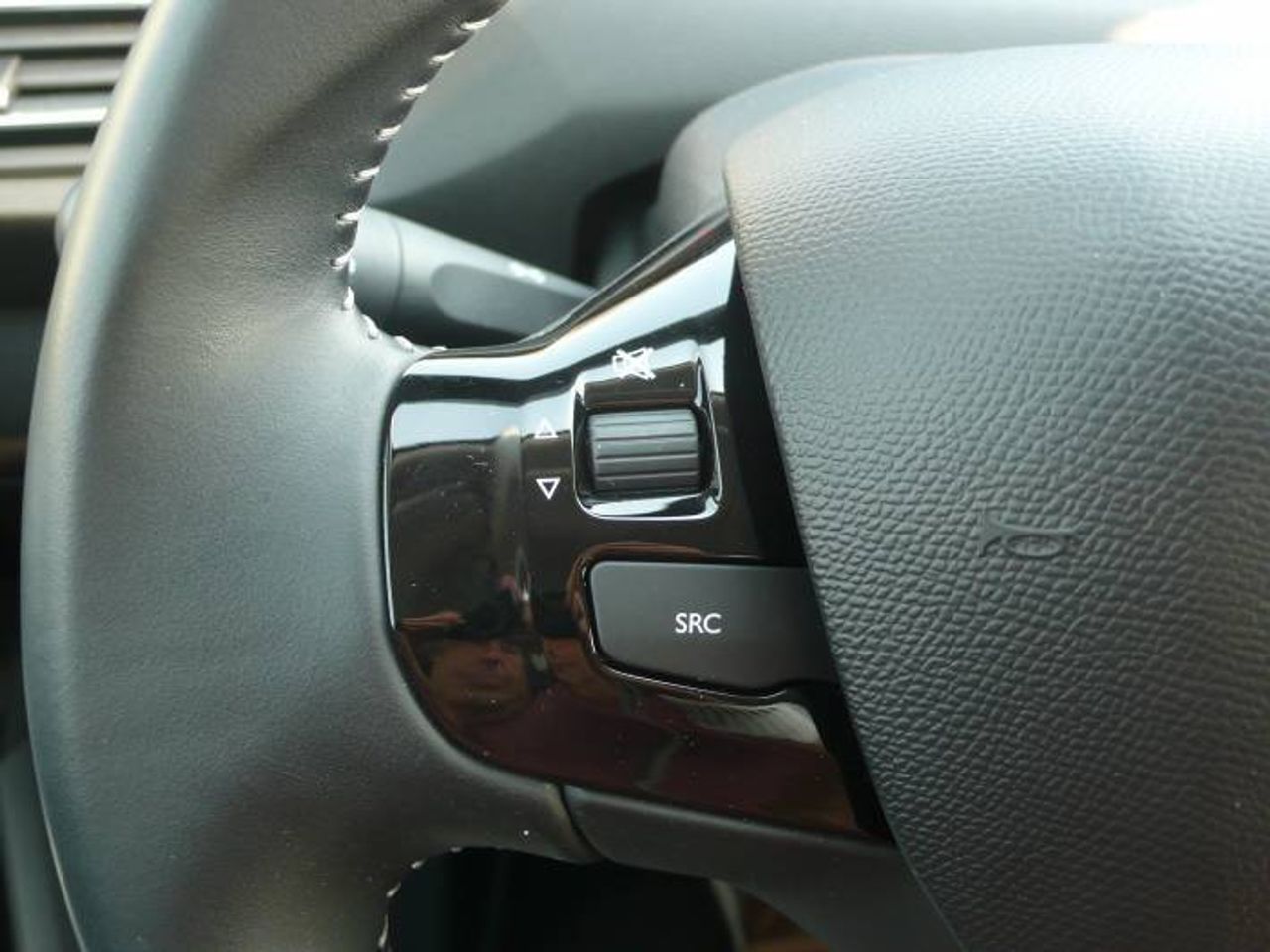 Peugeot 308 1.6e-HDI Allure 115  - Foto 25