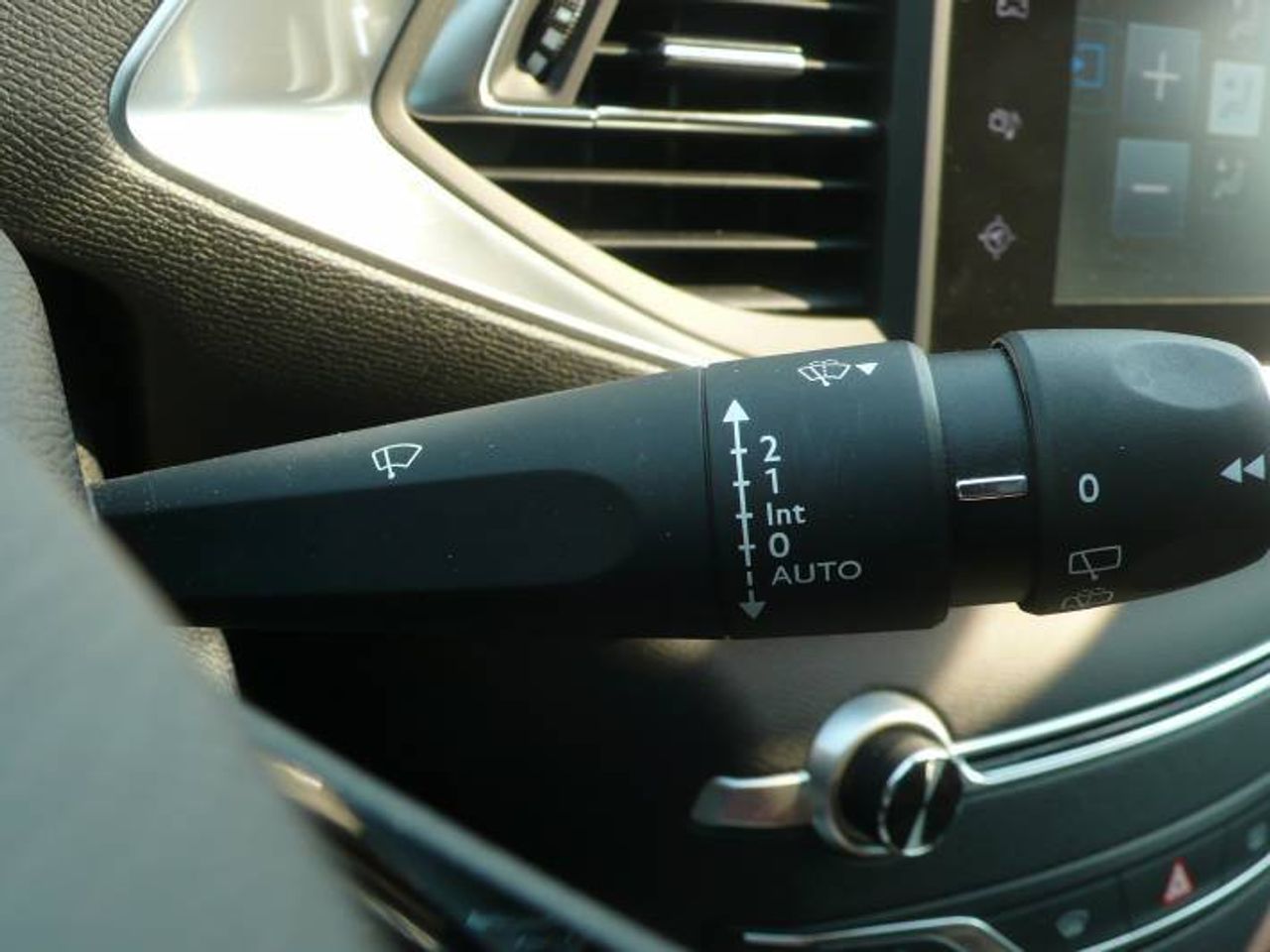 Peugeot 308 1.6e-HDI Allure 115  - Foto 23
