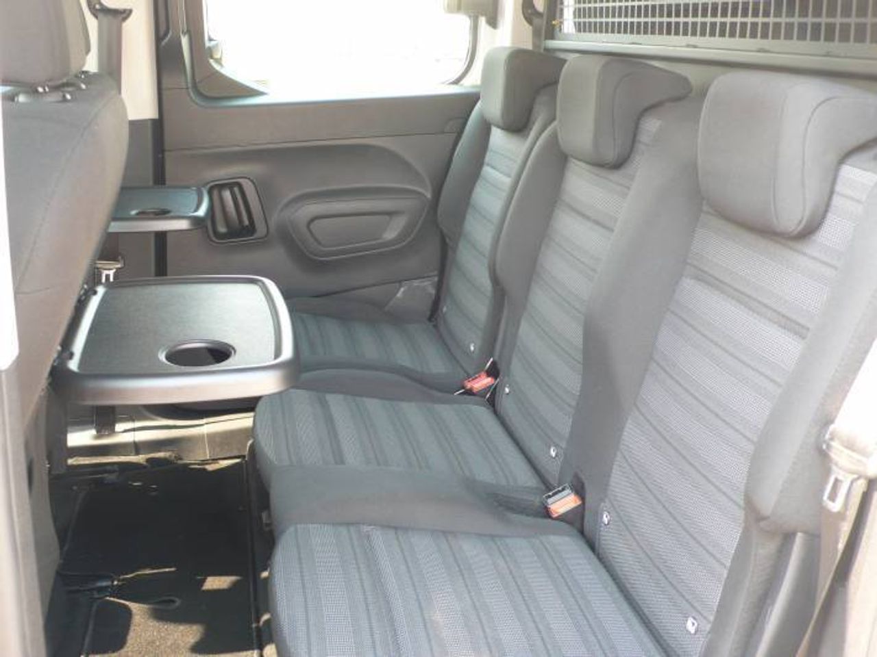 Opel Combo Cargo 1.5 TD BUSINESS EDITION PLUS L1N1  - Foto 10