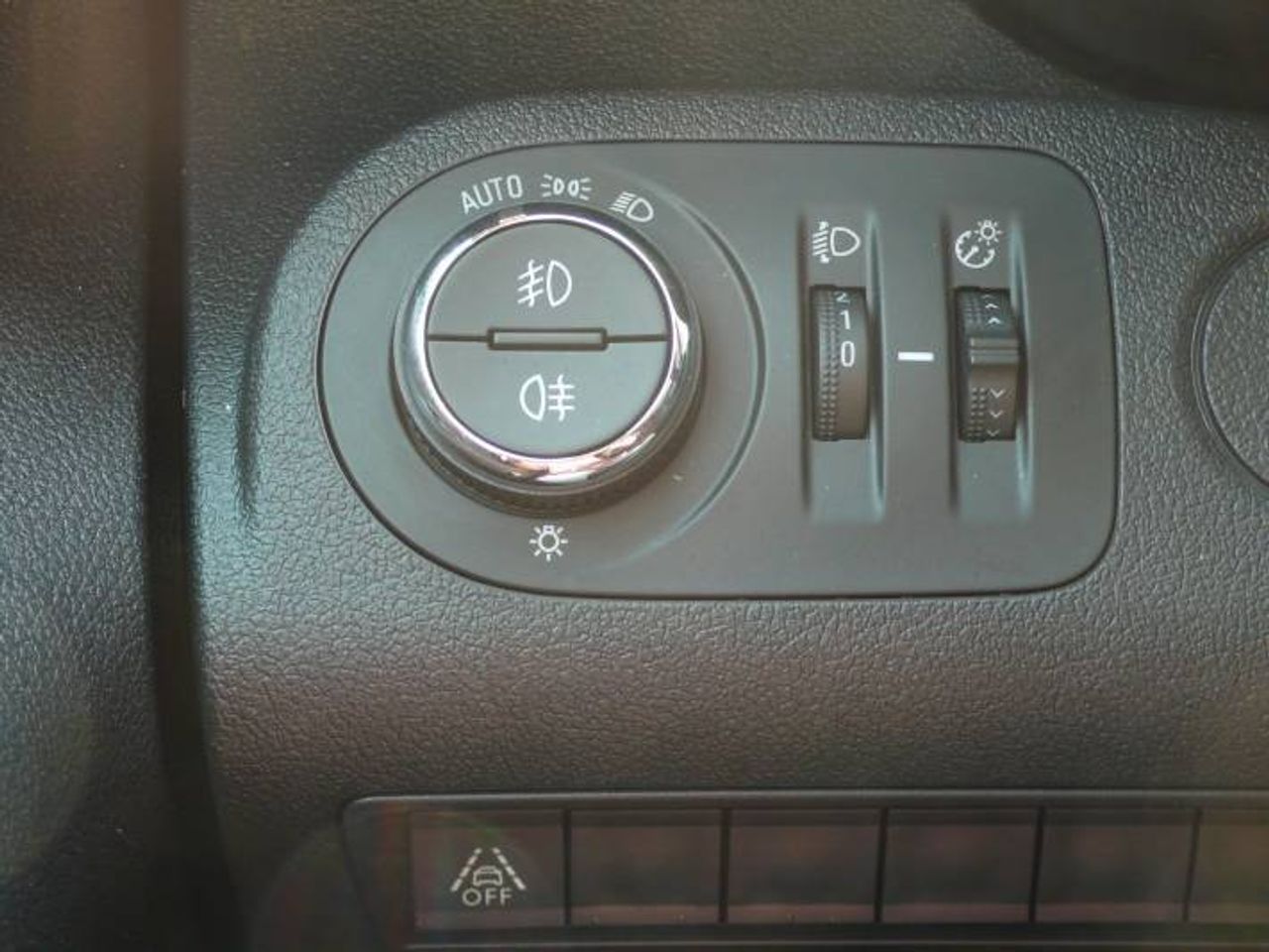 Opel Combo Cargo 1.5 TD BUSINESS EDITION PLUS L1N1  - Foto 30
