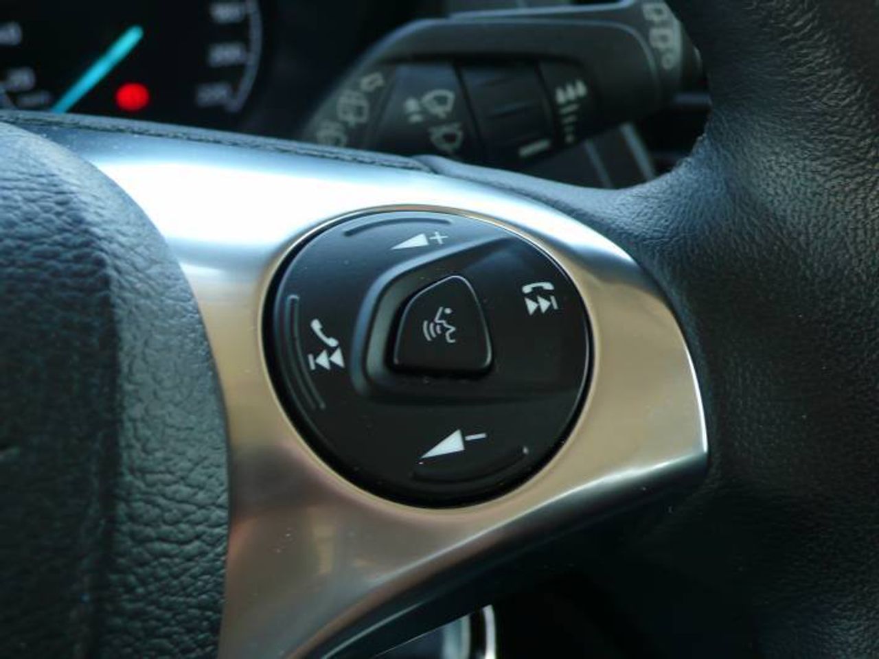 Ford Tourneo Connect TOURNEO CONNECT 1.5 TDCi 88kW (120CV) Trend 5 Puertas 1.5 TDCi 88kW (120CV) Trend 5 Puertas  - Foto 21