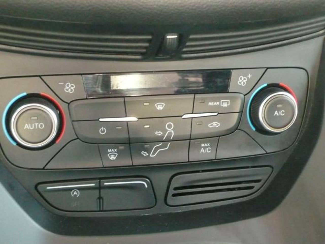 Ford Kuga 1.5 EcoBoost Trend+  - Foto 18