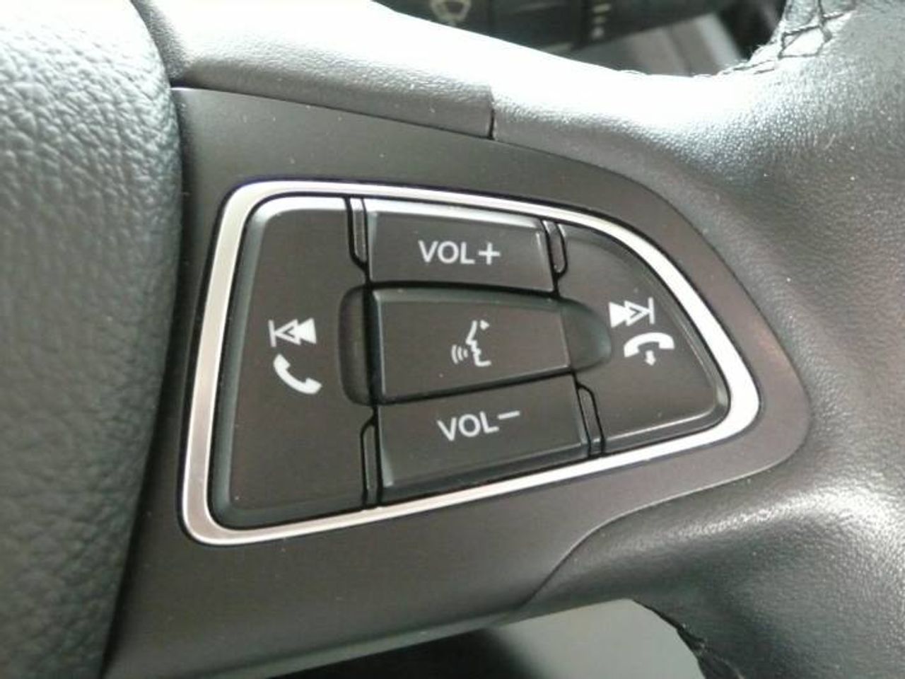 Ford Kuga 1.5 EcoBoost Trend+  - Foto 20