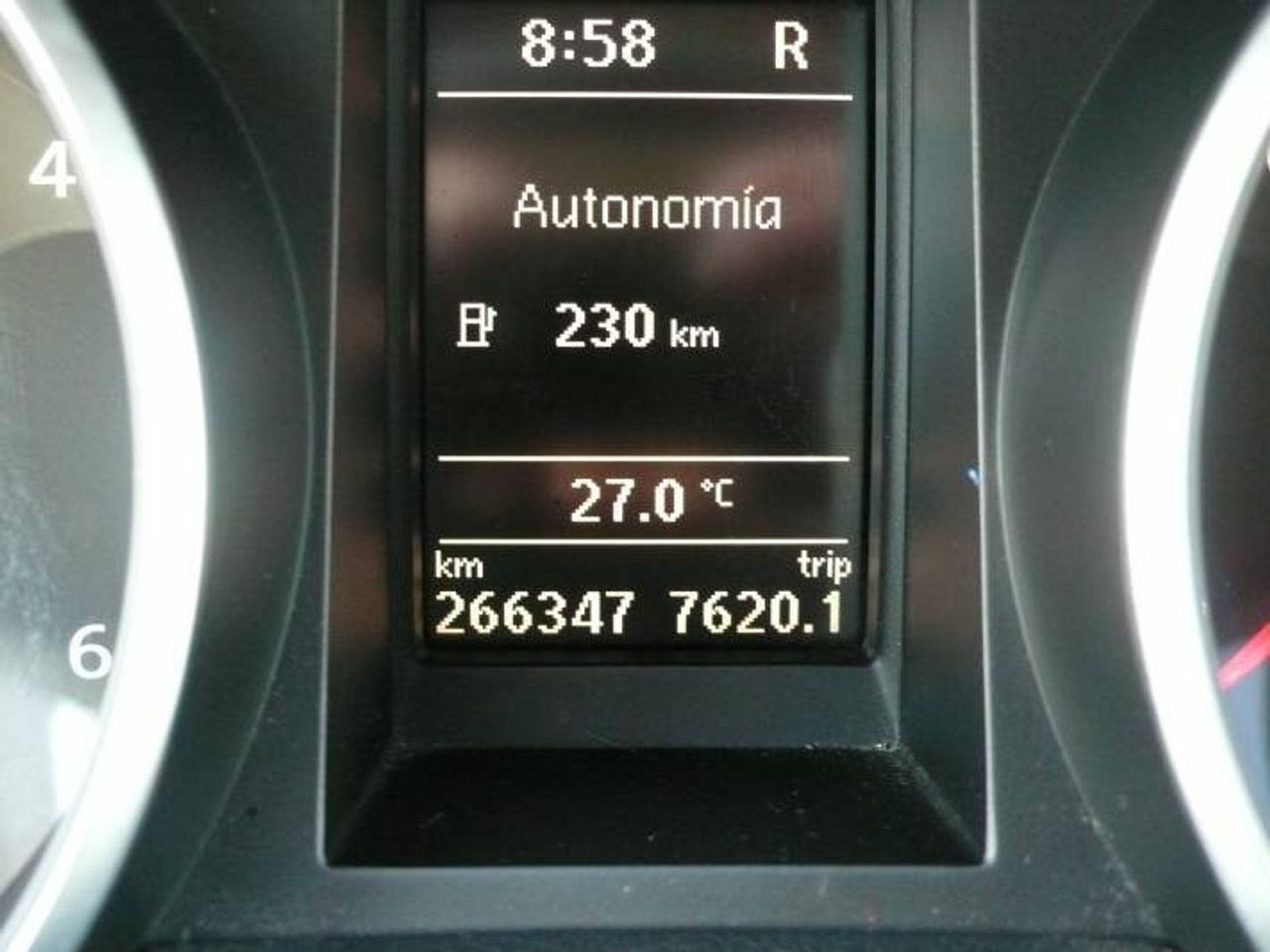 Volkswagen Golf 2.0 TDI  SPORT DSG 140CV  - Foto 22