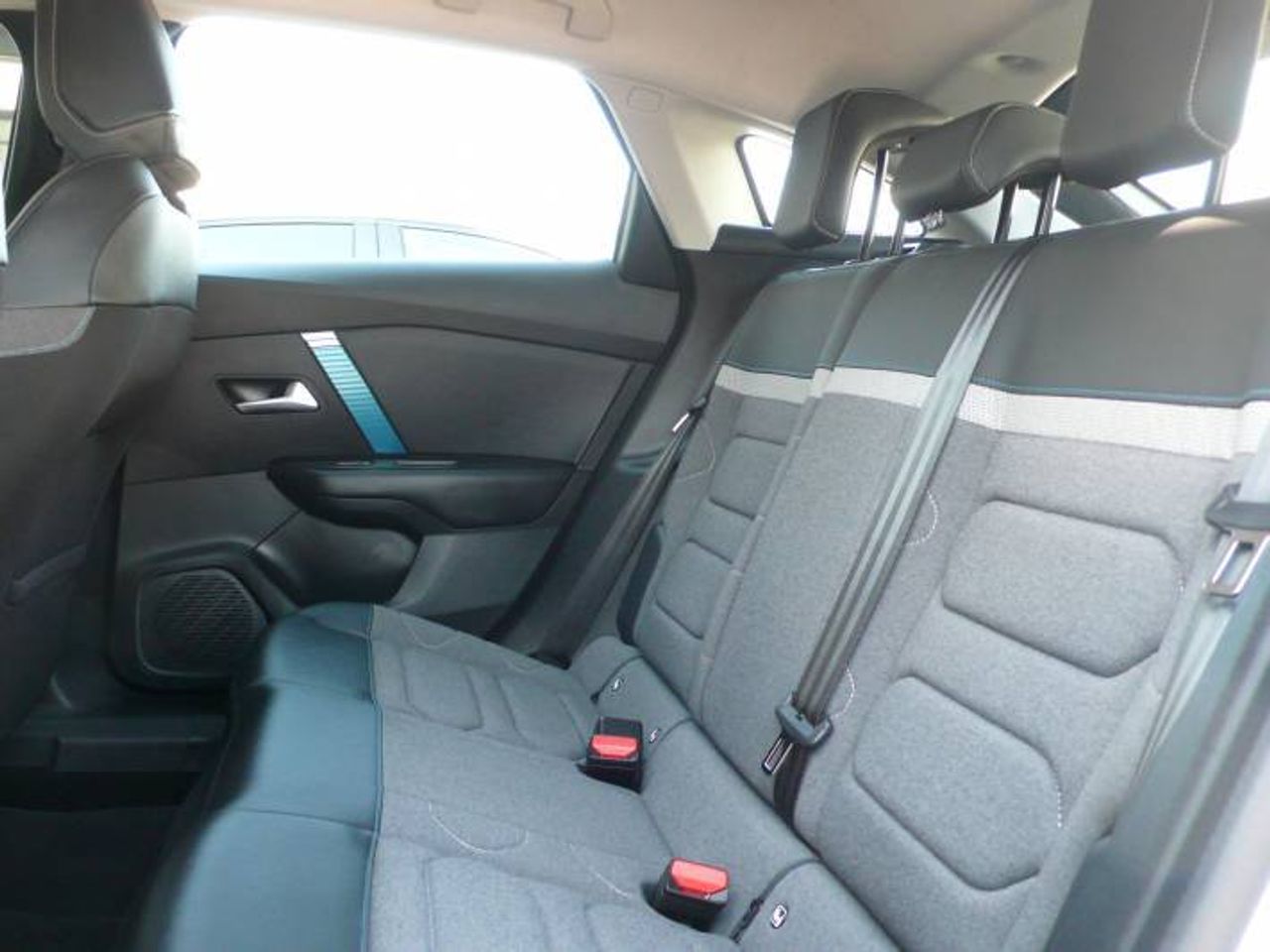 Citroën ë-C4 FEEL FACK  - Foto 11