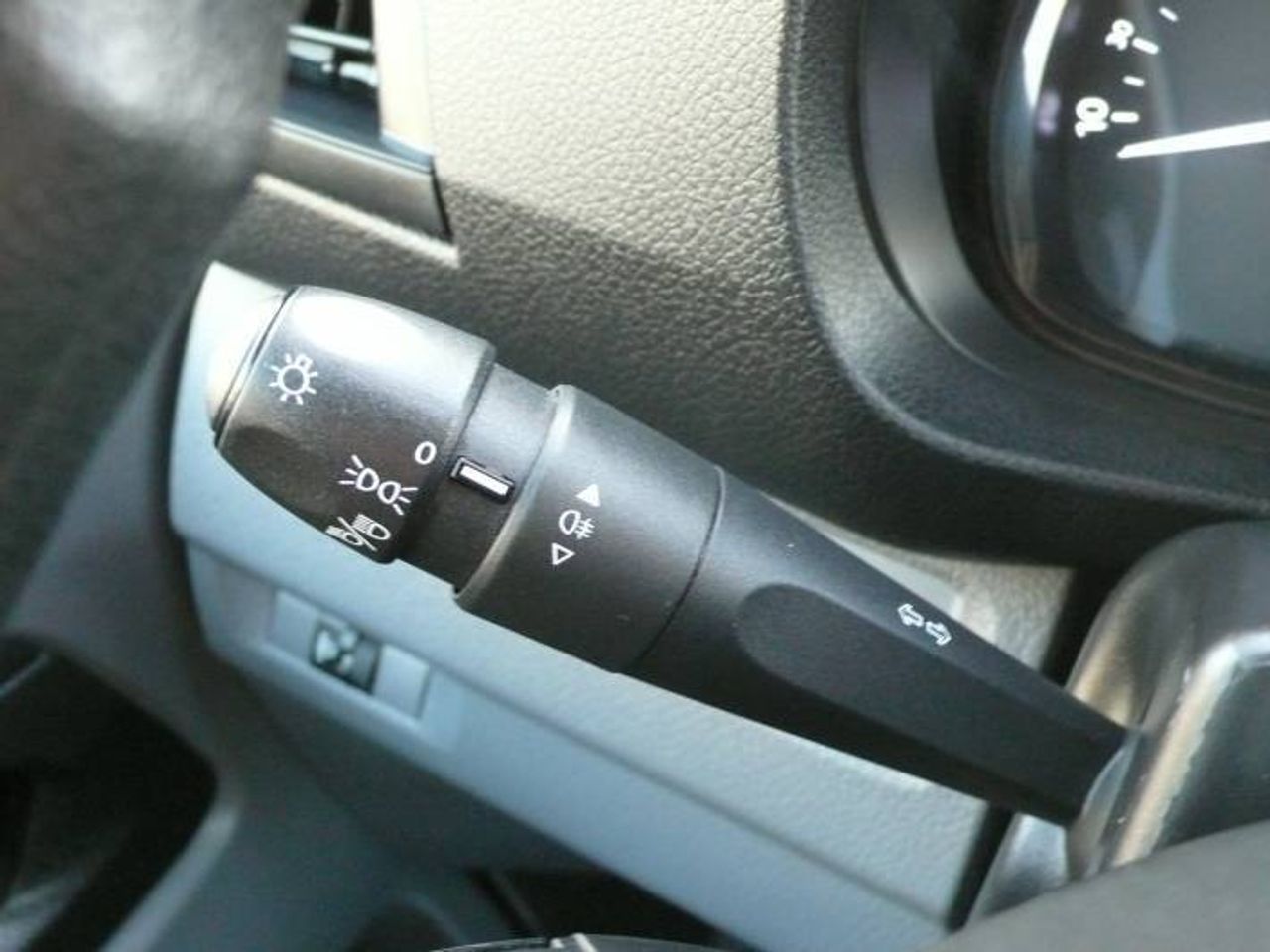 Peugeot Expert PRO BLUeHDI 120CV  - Foto 19