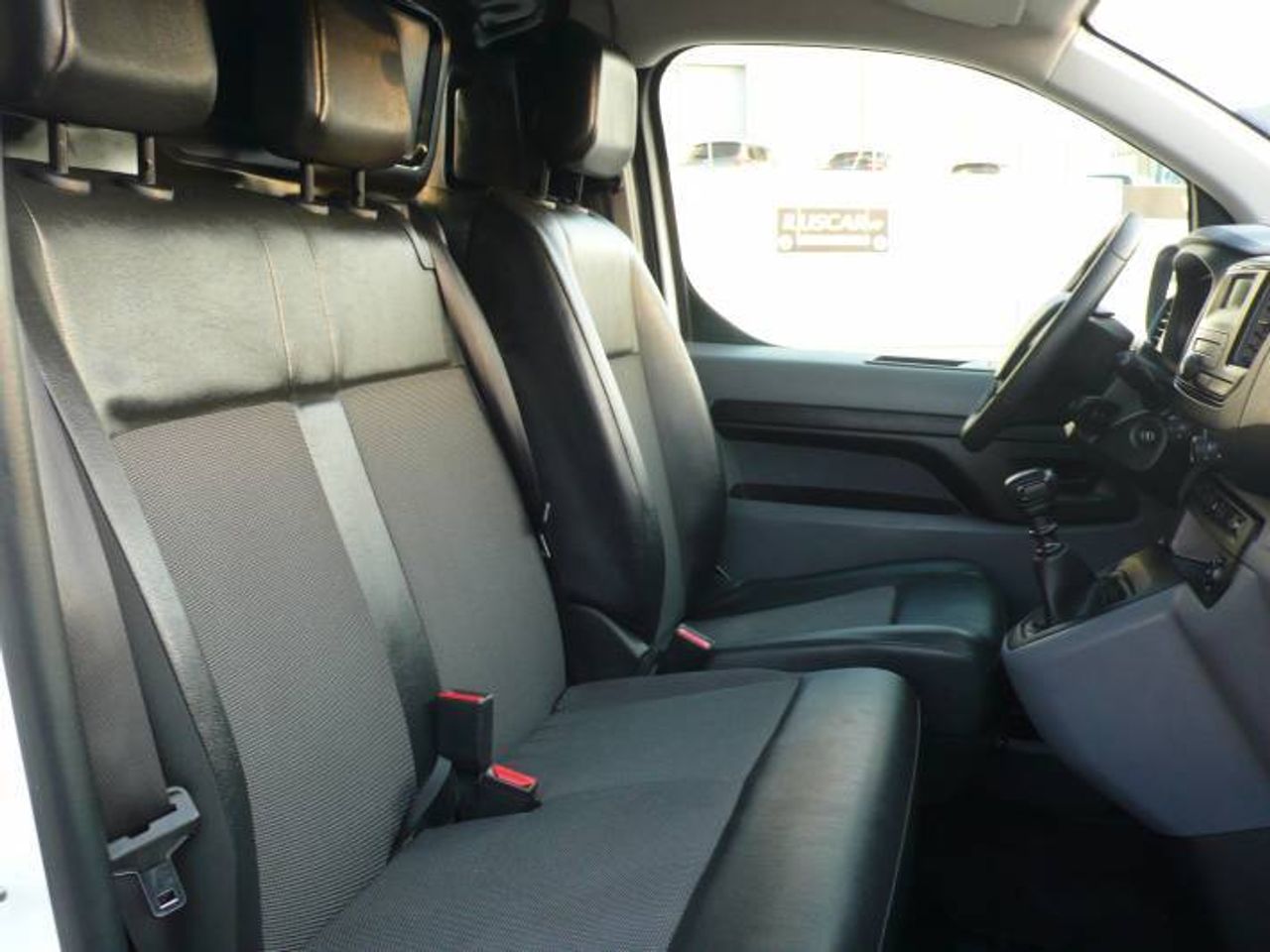 Peugeot Expert PRO BLUeHDI 120CV  - Foto 11