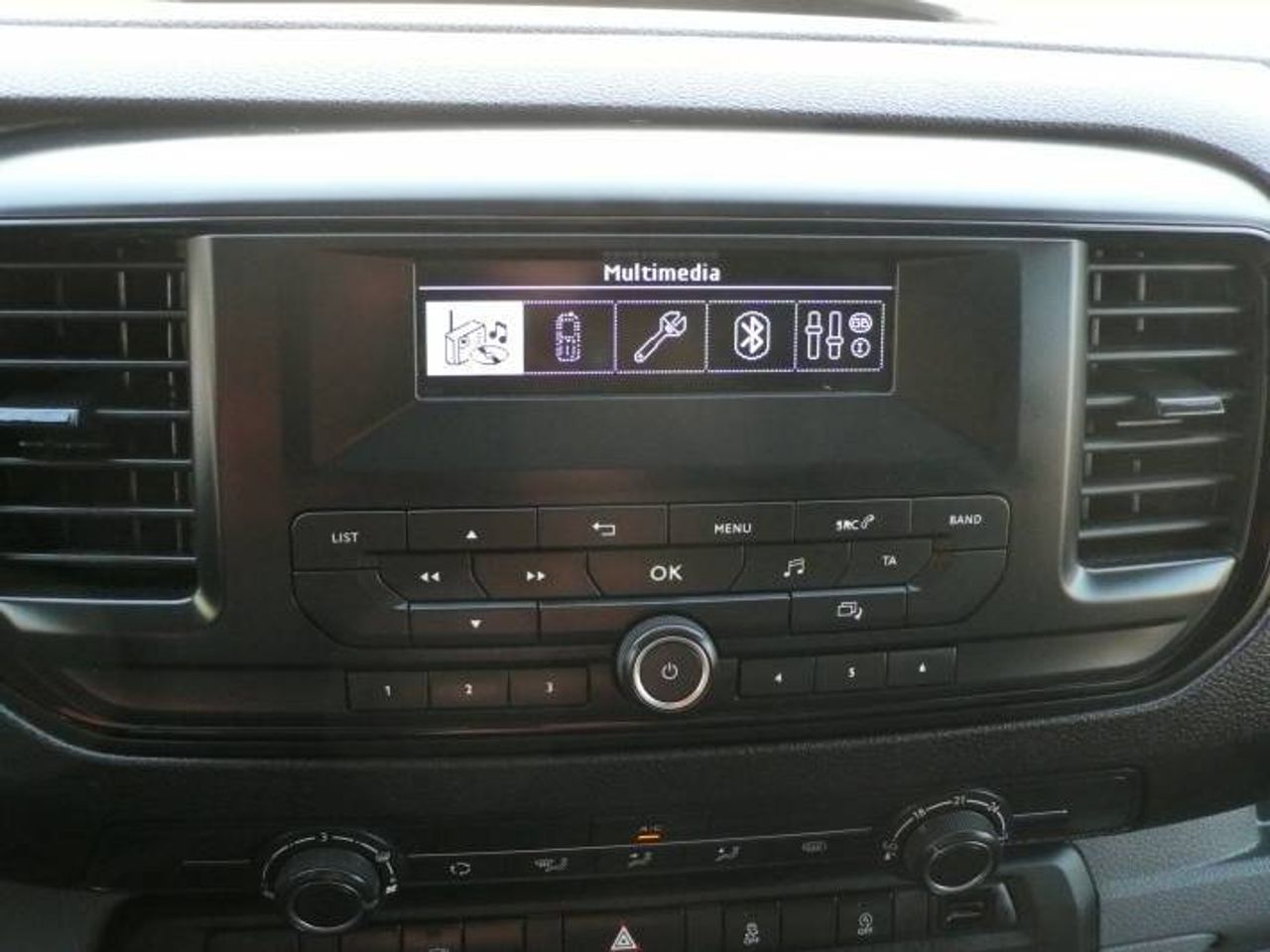 Peugeot Expert PRO BLUeHDI 120CV  - Foto 13