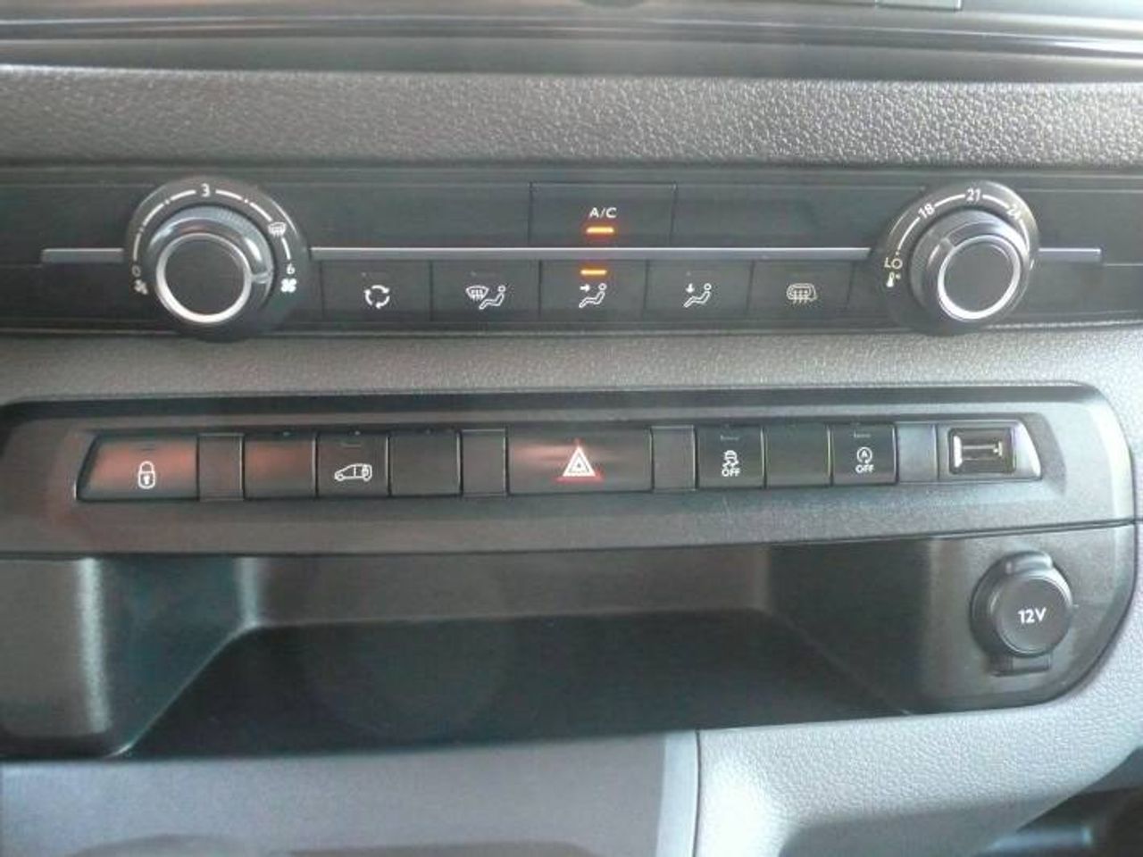 Peugeot Expert PRO BLUeHDI 120CV  - Foto 14