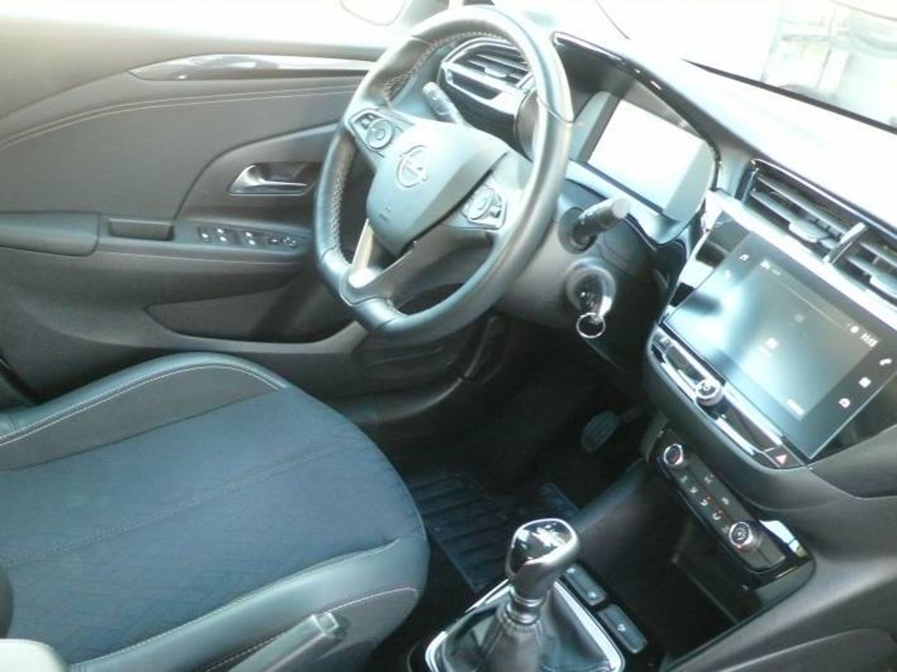Opel Corsa 1.2T XHL S/S Elegance 100CV  - Foto 17