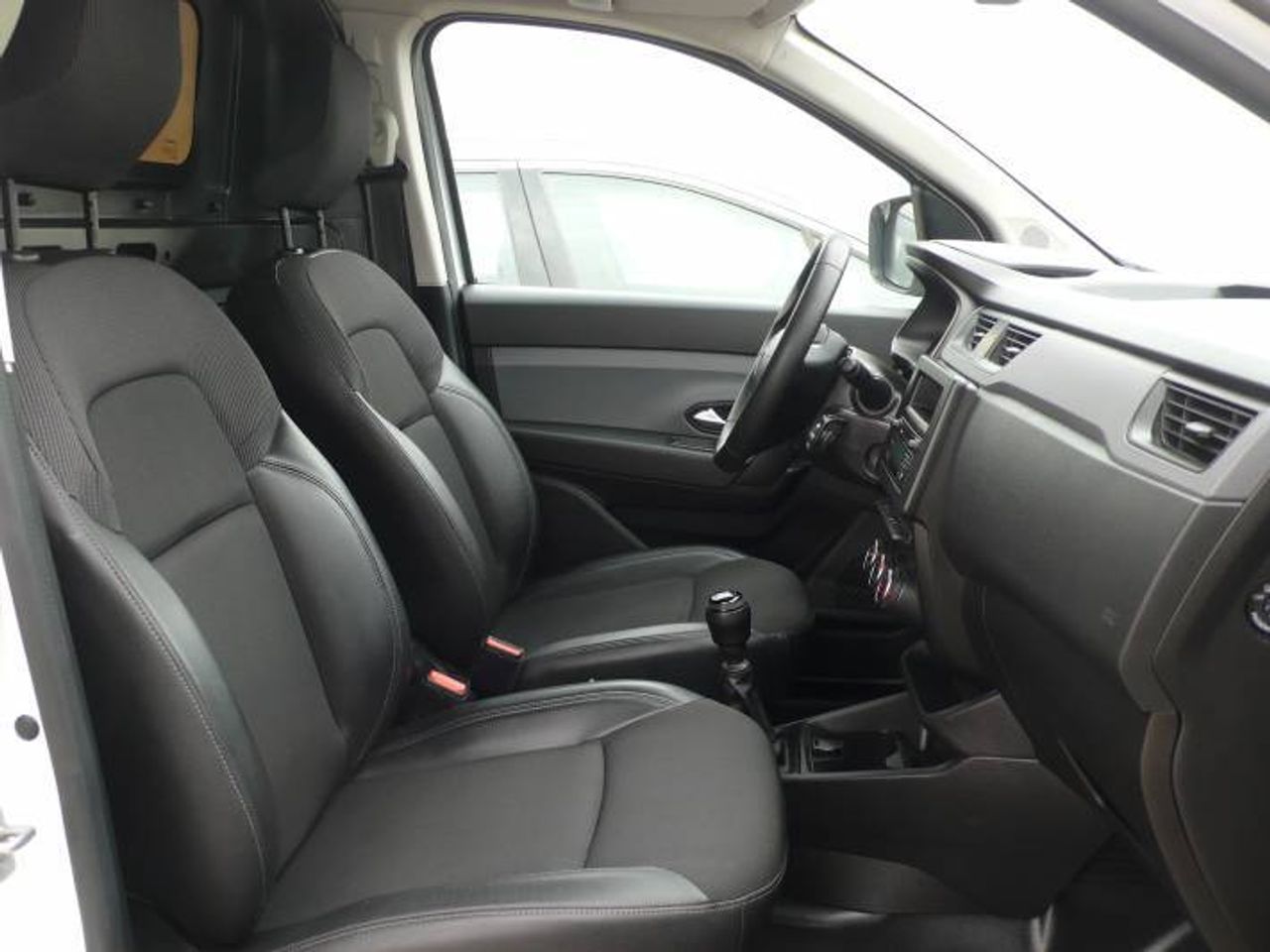 Renault Express CONFORT 1.5 BLUE DCI  - Foto 15