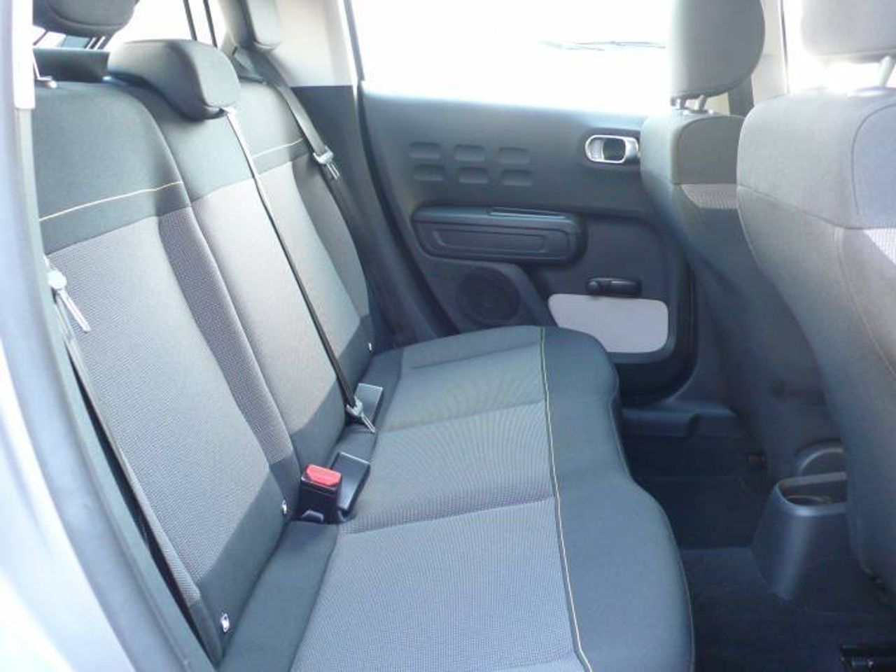 Citroën C3 1.2 C-SERIES  - Foto 14