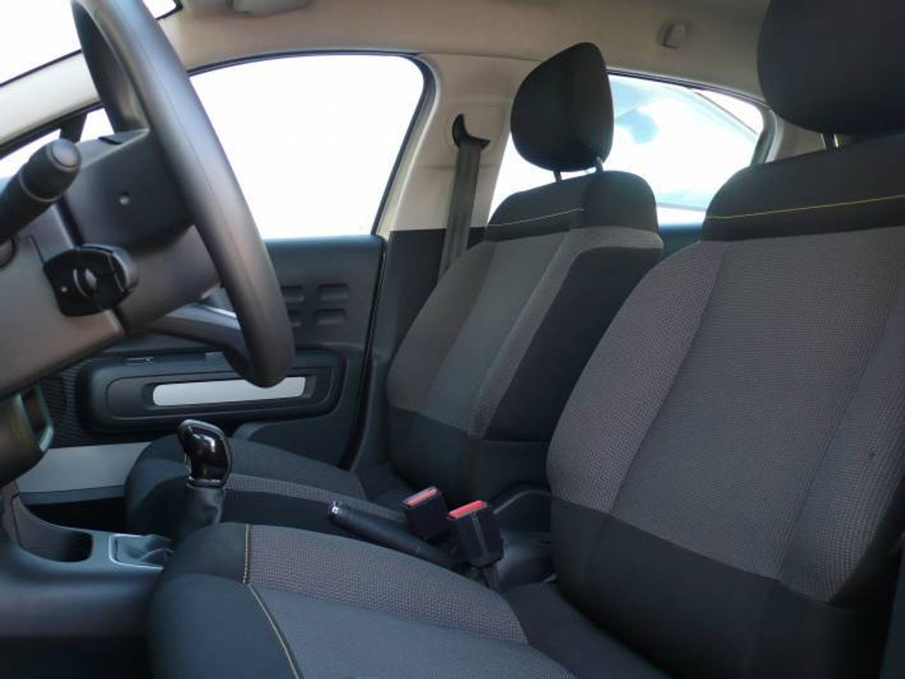Citroën C3 1.2 C-SERIES  - Foto 9