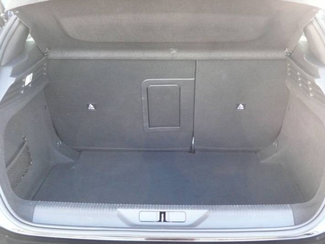 Peugeot 308 Allure 130CV S&S Manual 5 Puertas  - Foto 12