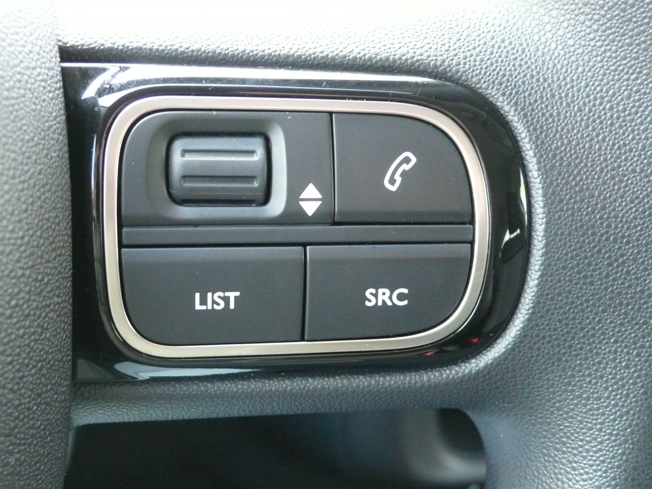 Citroën C3 1.2 PureTech S&S Feel 83  - Foto 23