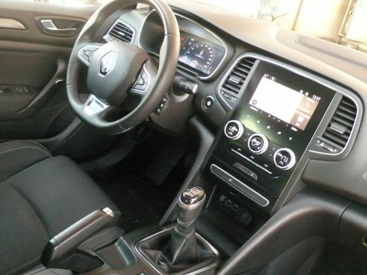 Renault Megane 1.5dCi Blue Limited 85kW  - Foto 16