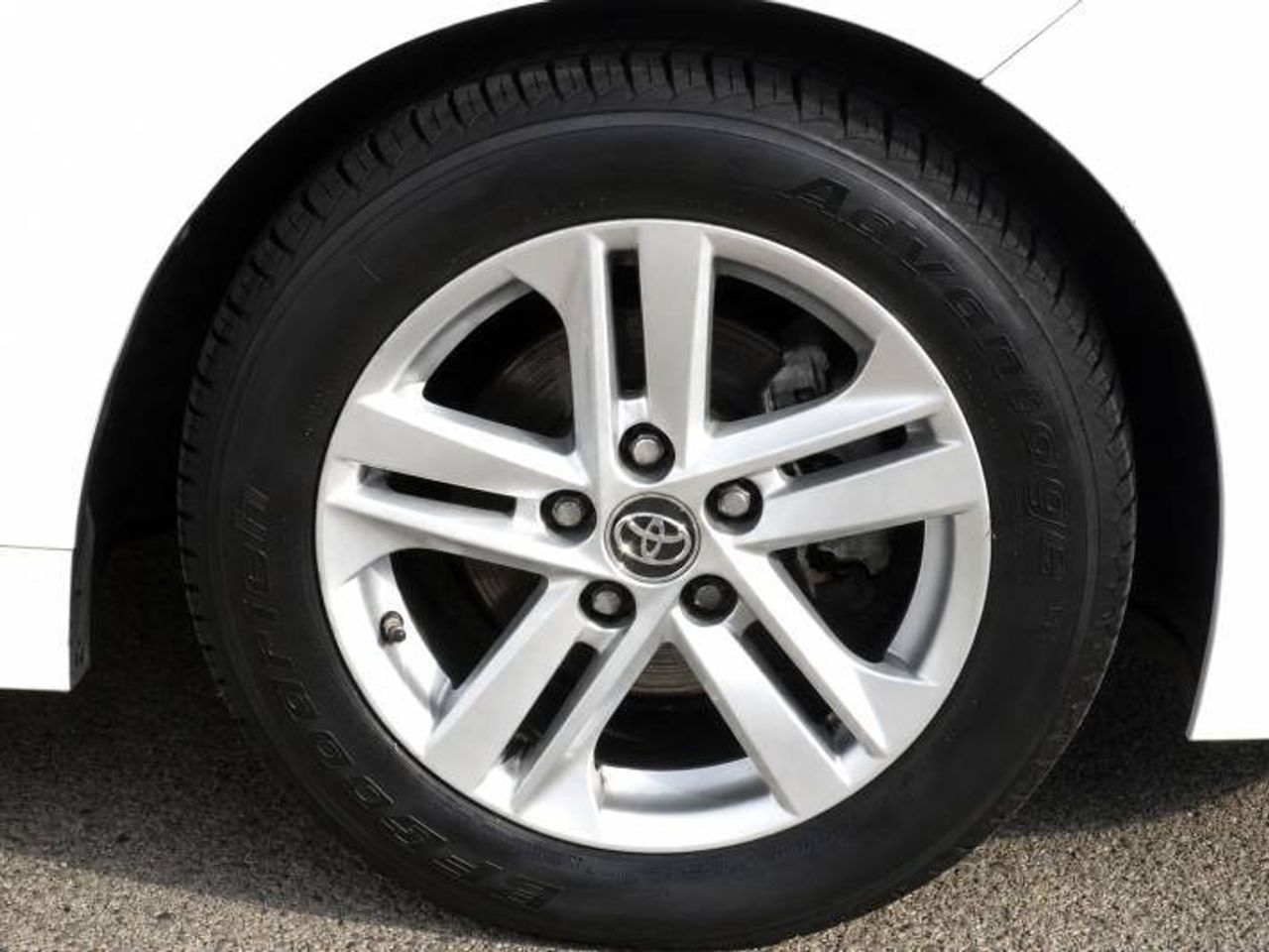 Toyota Corolla 1.8 125H ACTIVE E-CVT 5 P  - Foto 12